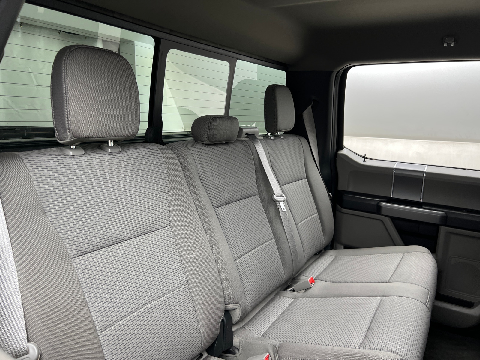 Thumbnail: 2020 Ford Econoline - 6