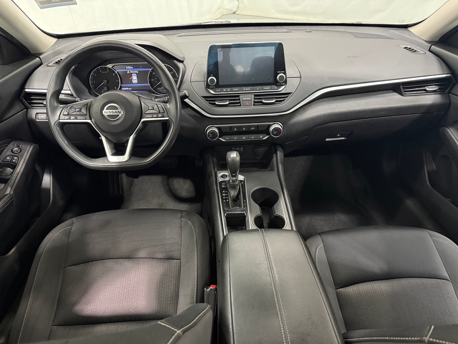Thumbnail: 2019 Nissan Altima - 3