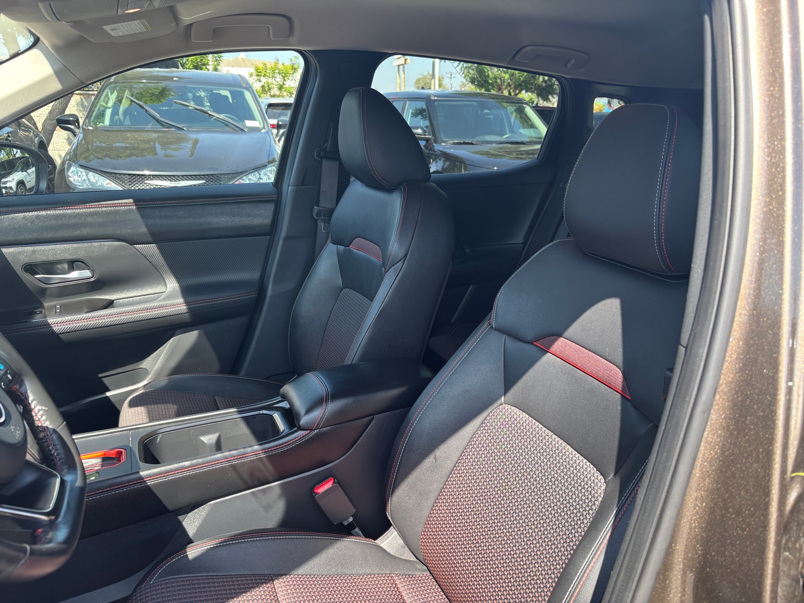 Thumbnail: 2026 Nissan Kicks - 2