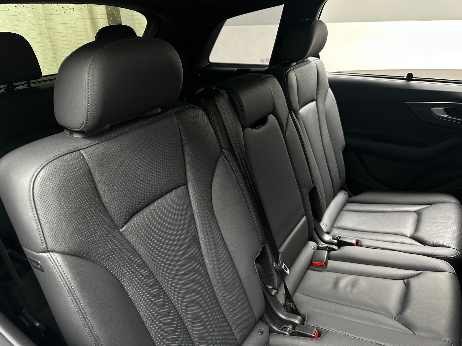 Thumbnail: 2023 Audi Q7 - 6