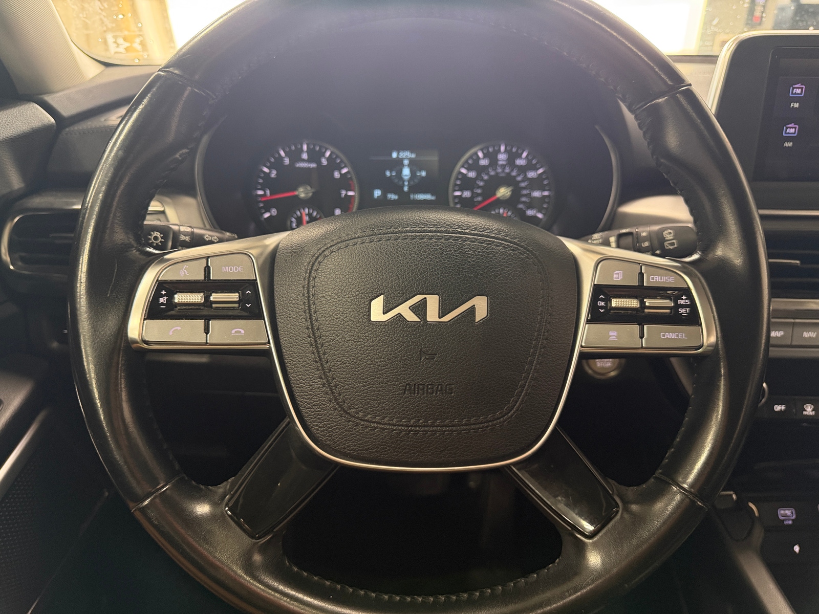 Thumbnail: 2022 Kia Telluride - 4