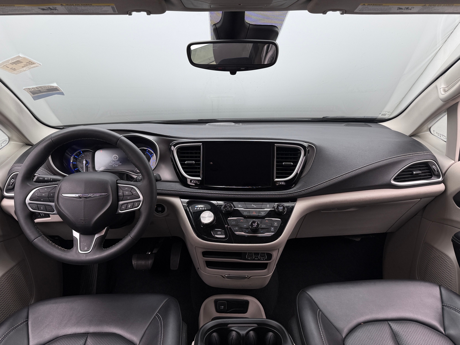 Thumbnail: 2024 Chrysler Pacifica - 2