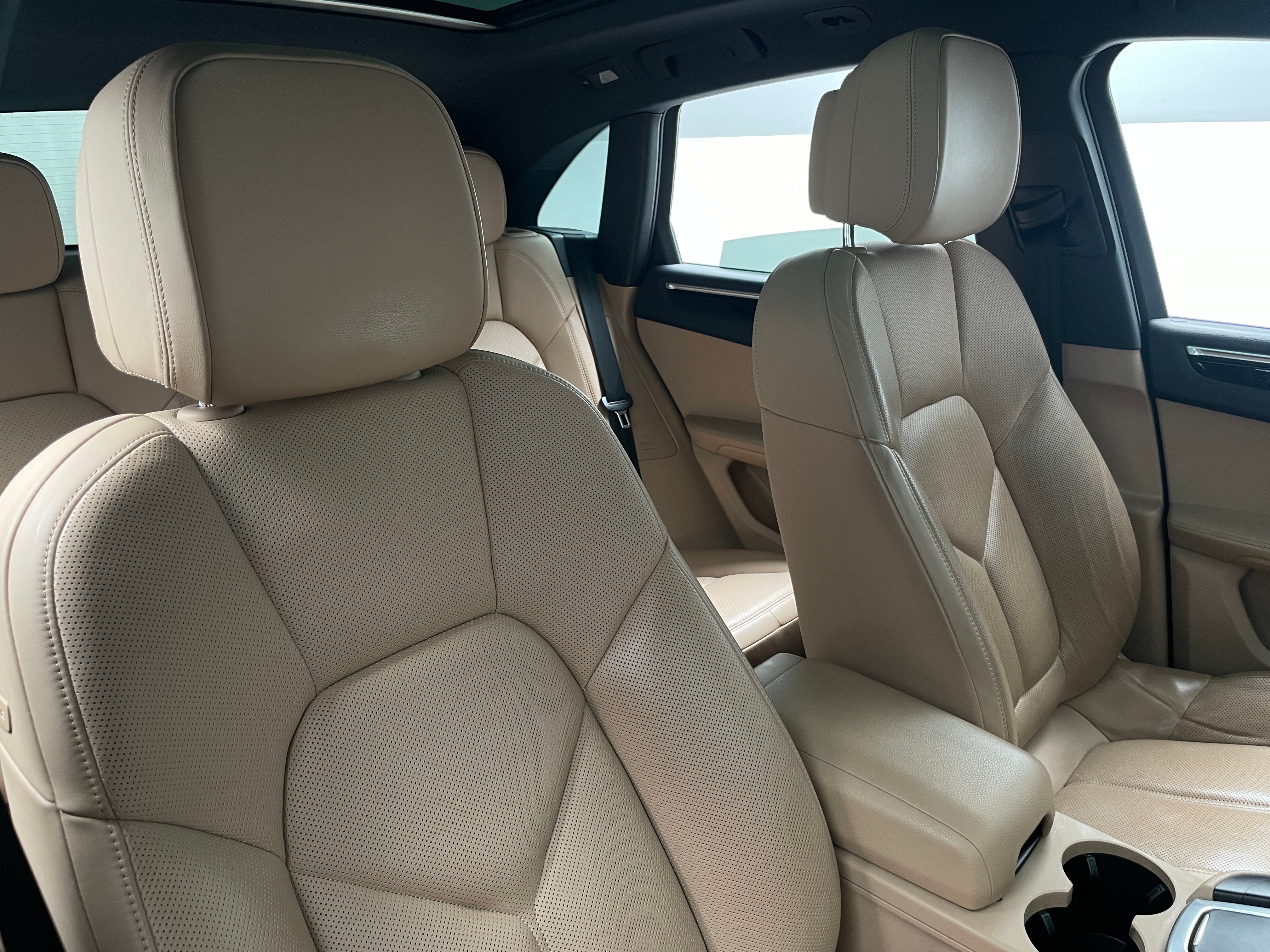 2021 Porsche Macan