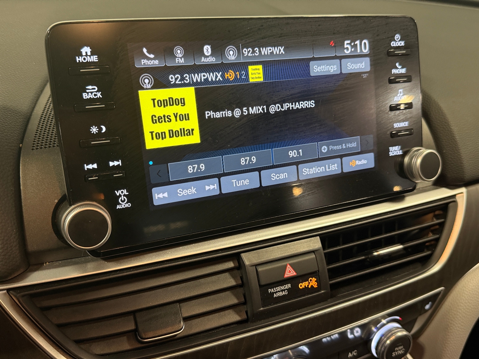 Thumbnail: 2019 Honda Accord - 4