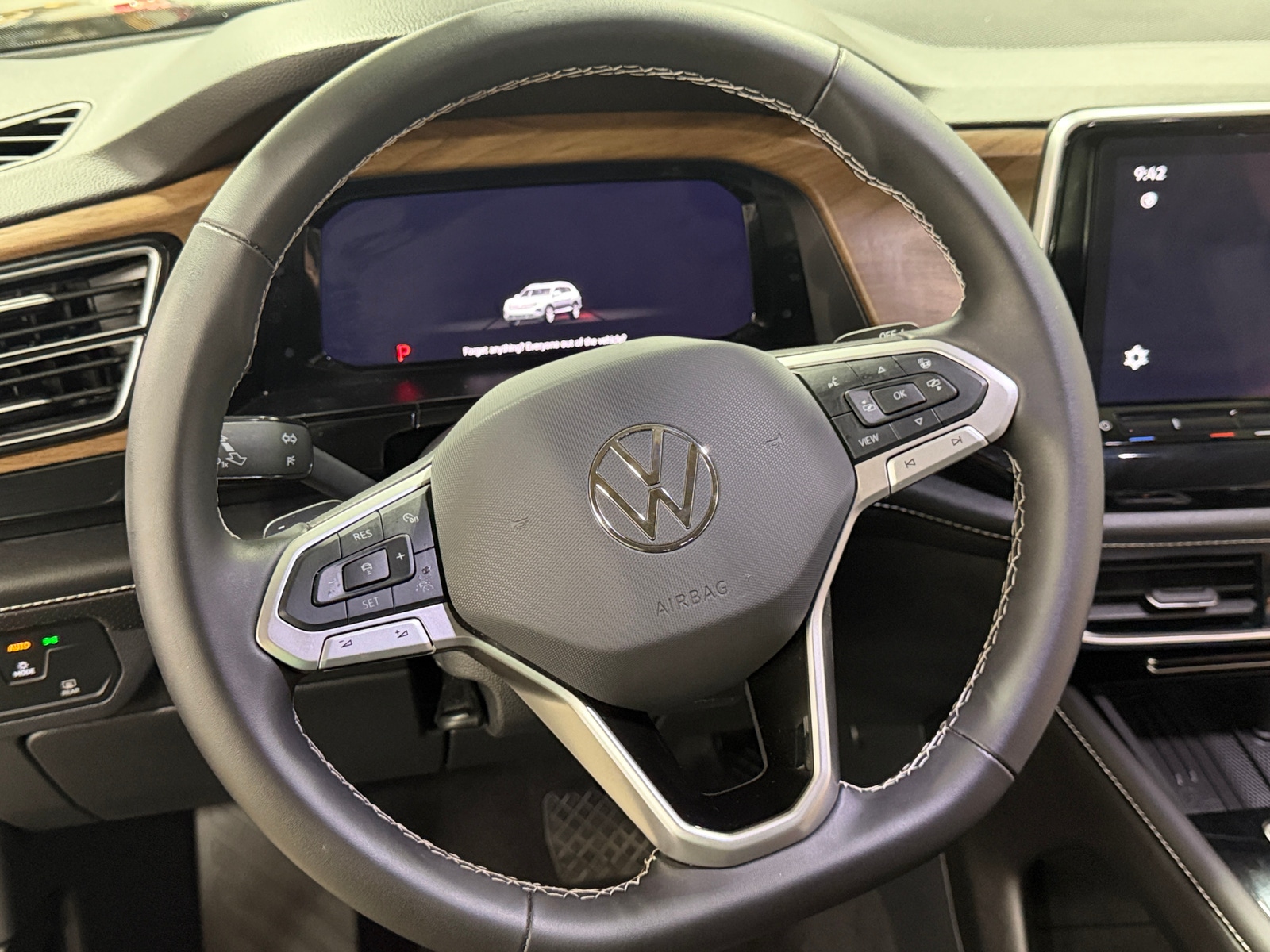 Thumbnail: 2026 Volkswagen Atlas - 4