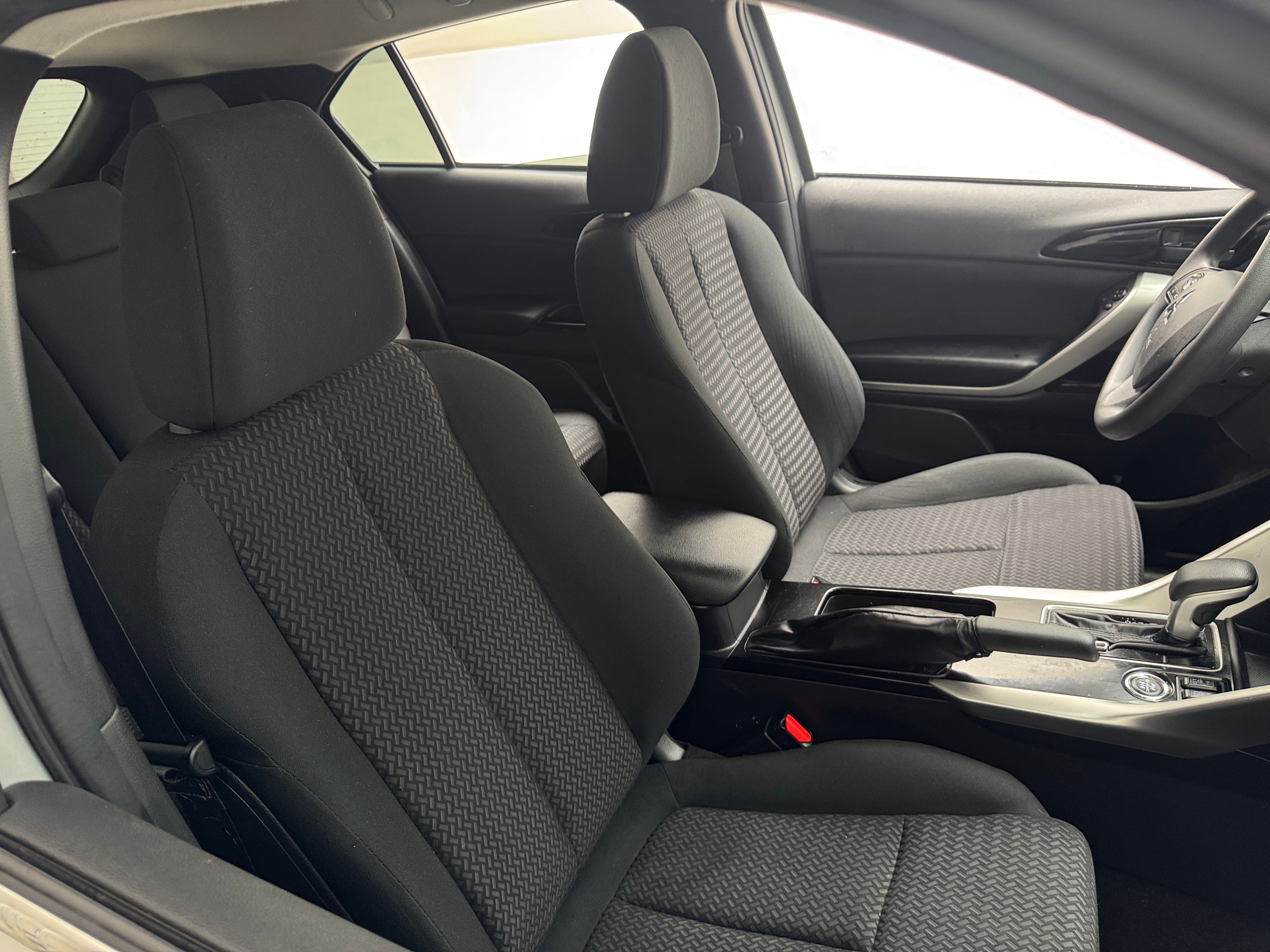 2024 Mitsubishi Eclipse Cross