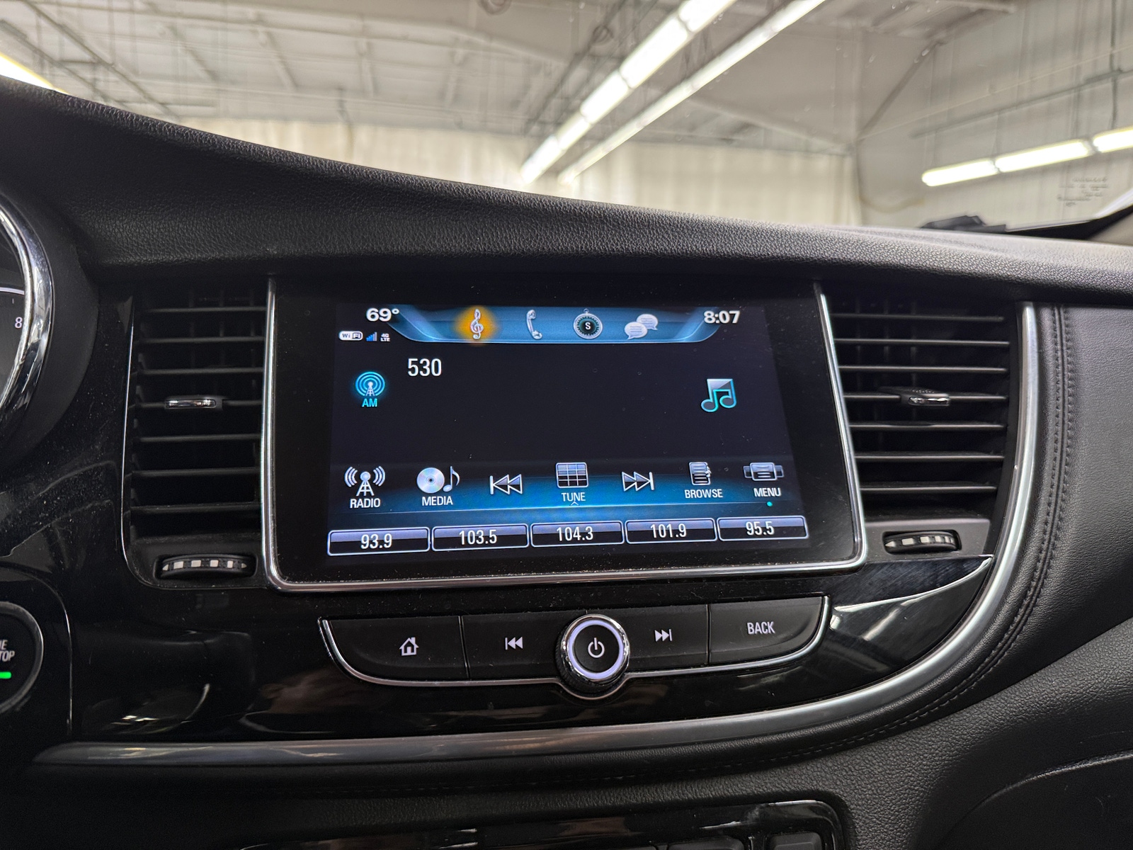 Thumbnail: 2019 Buick Encore - 3