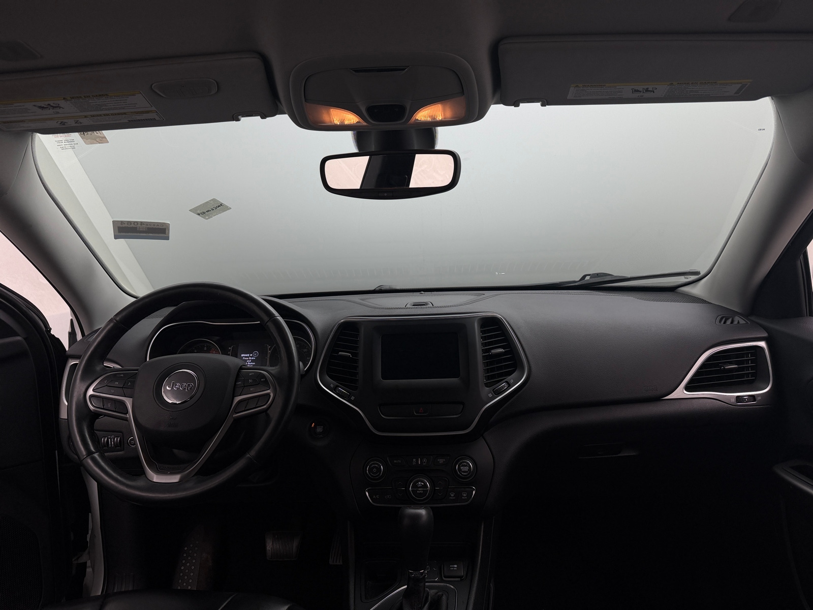 Thumbnail: 2019 Jeep Cherokee - 3