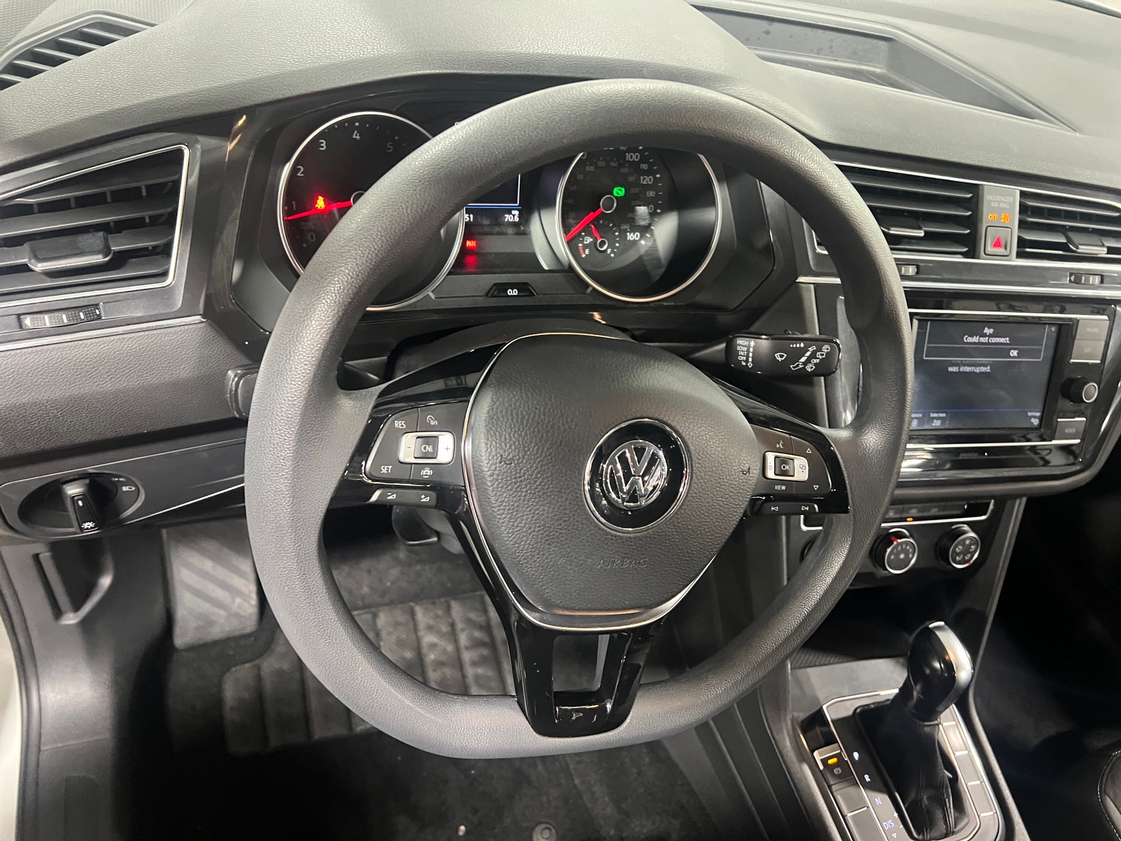 Thumbnail: 2021 Volkswagen Tiguan - 5