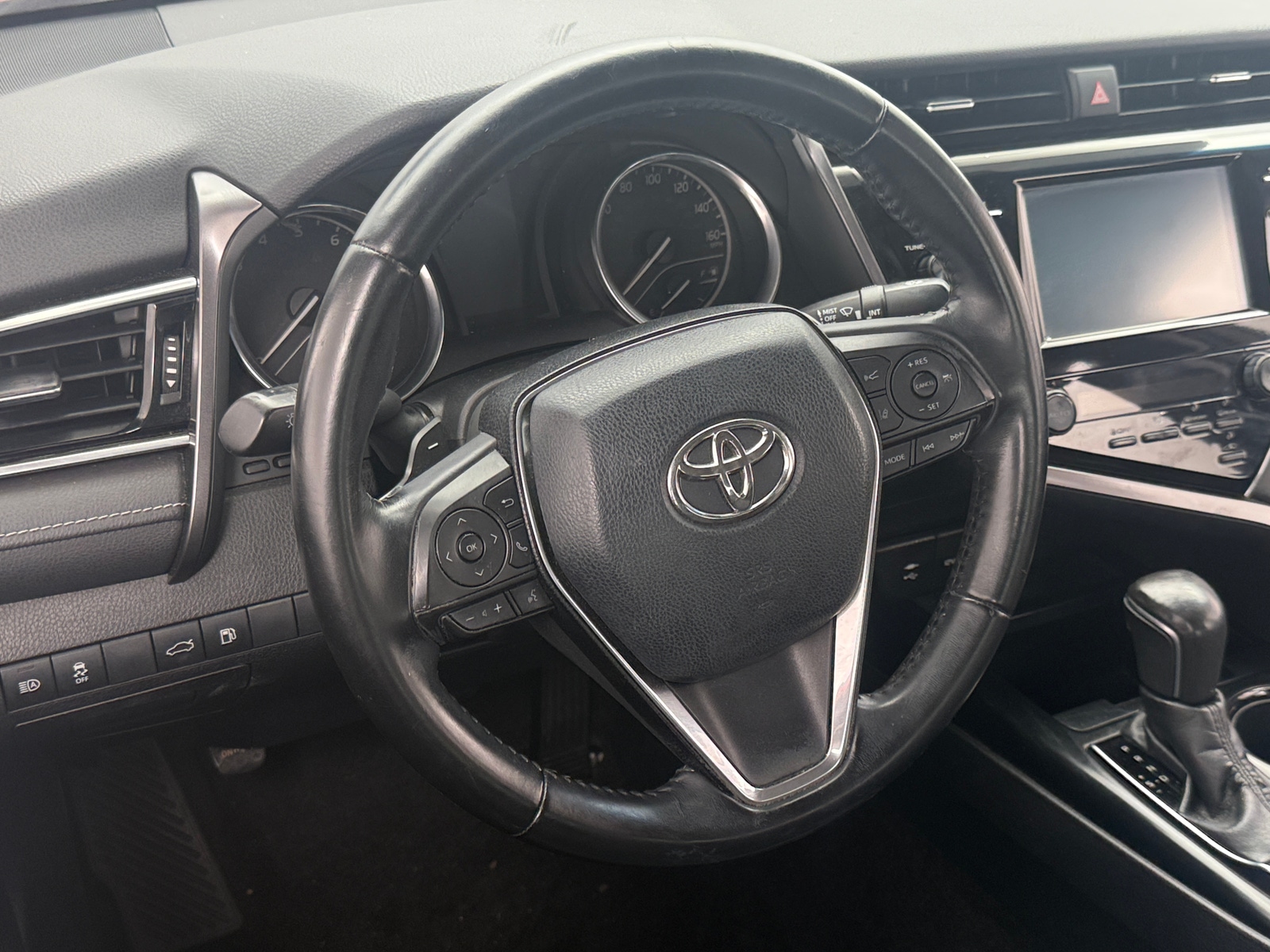 Thumbnail: 2018 Toyota Camry - 5