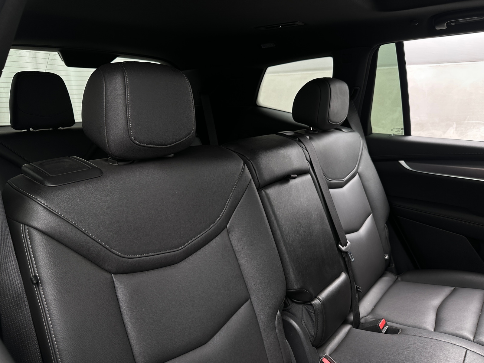 Thumbnail: 2024 Cadillac XT6 - 5
