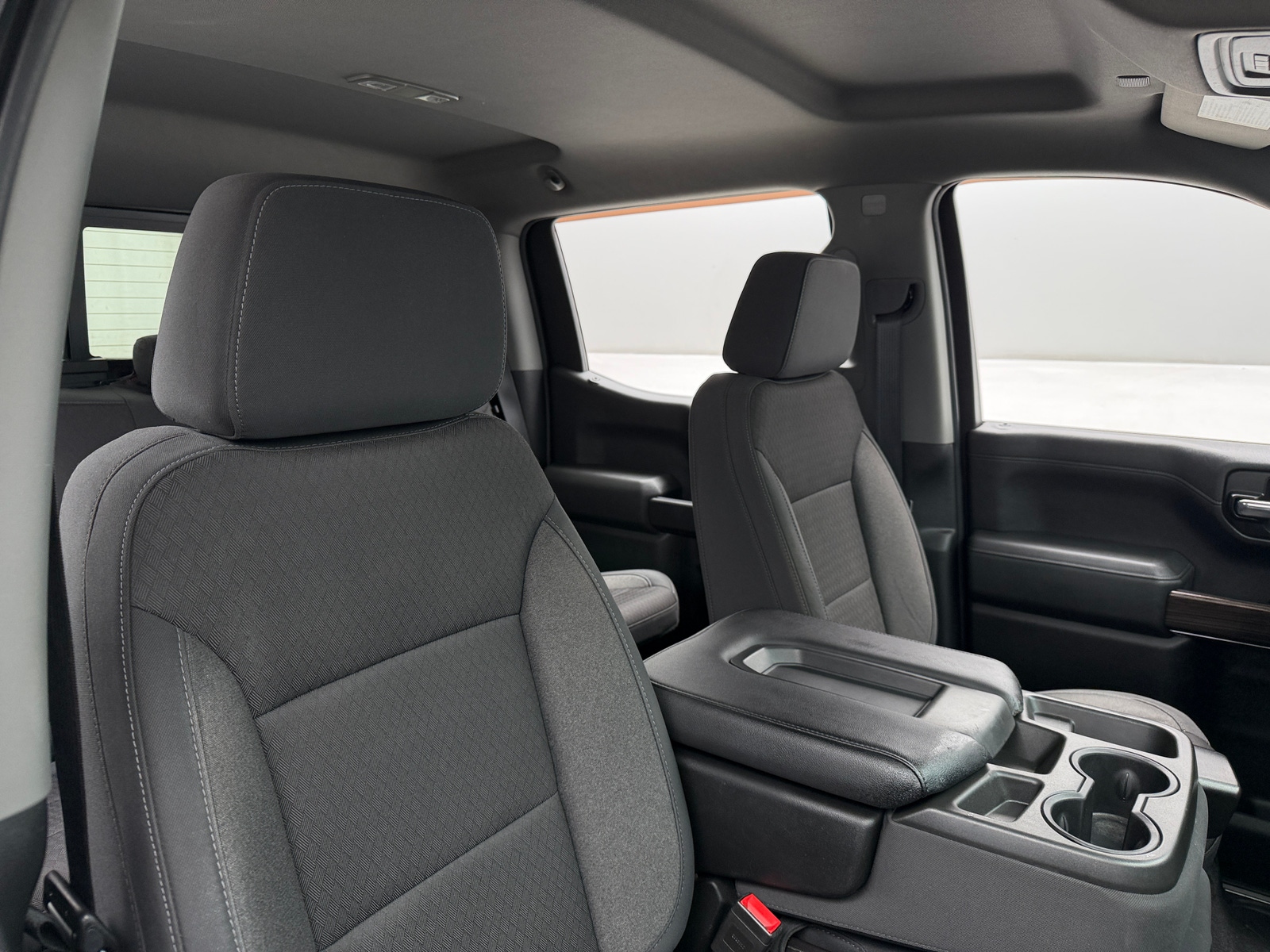 Thumbnail: 2020 Chevrolet Silverado 1500 - 2