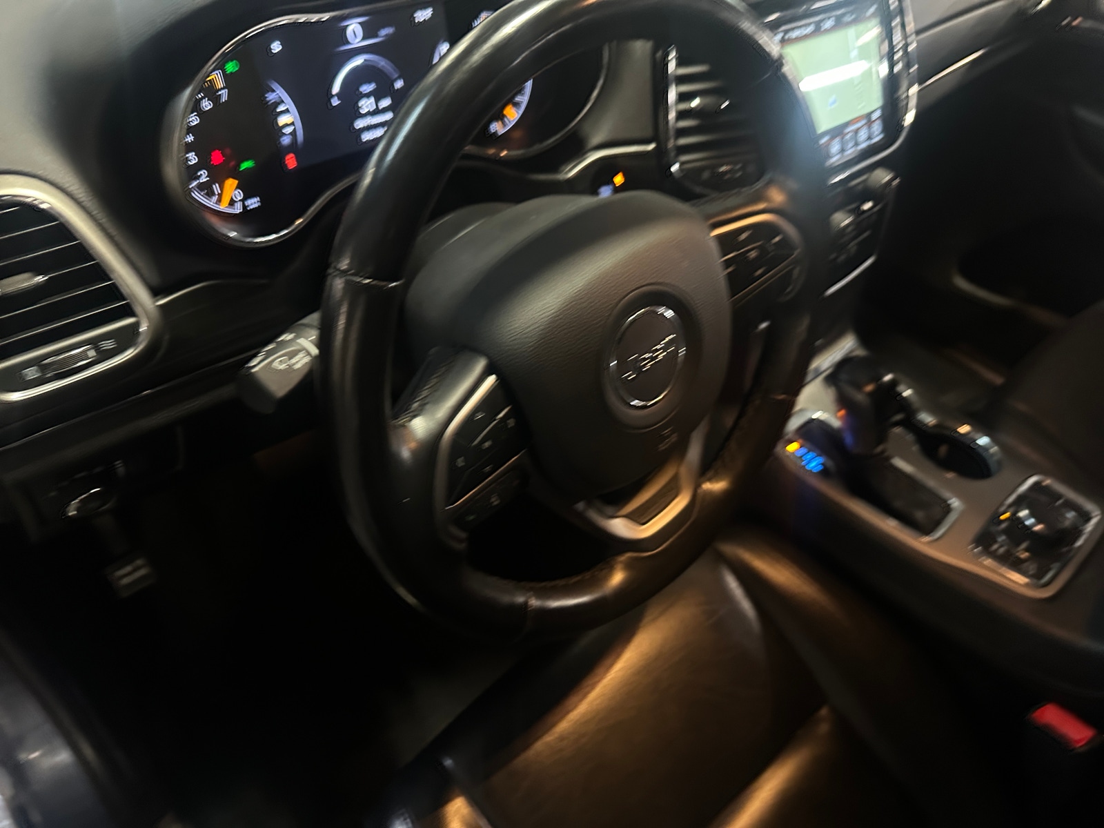 Thumbnail: 2021 Jeep Grand Cherokee - 4