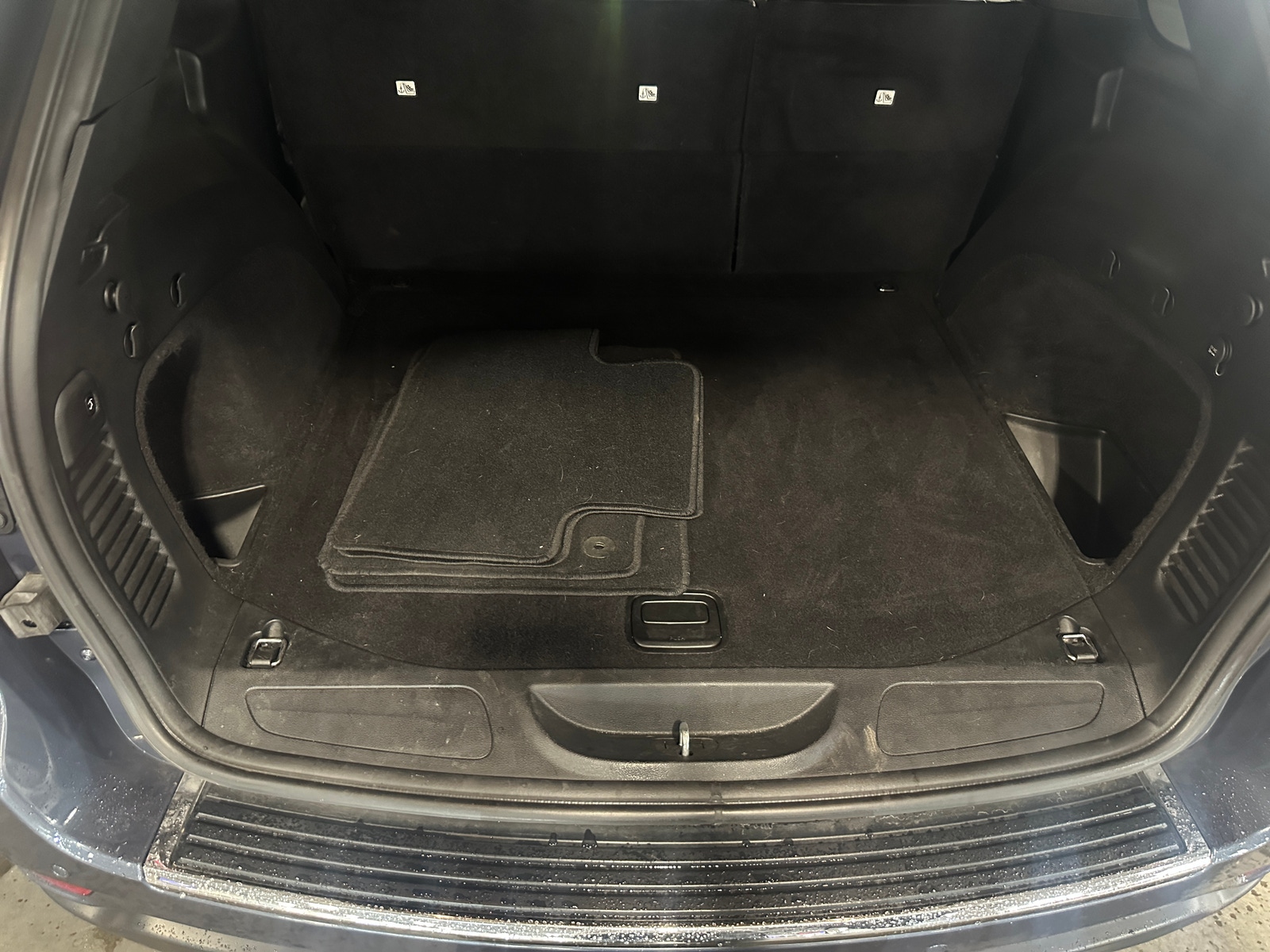 Thumbnail: 2021 Jeep Grand Cherokee - 6