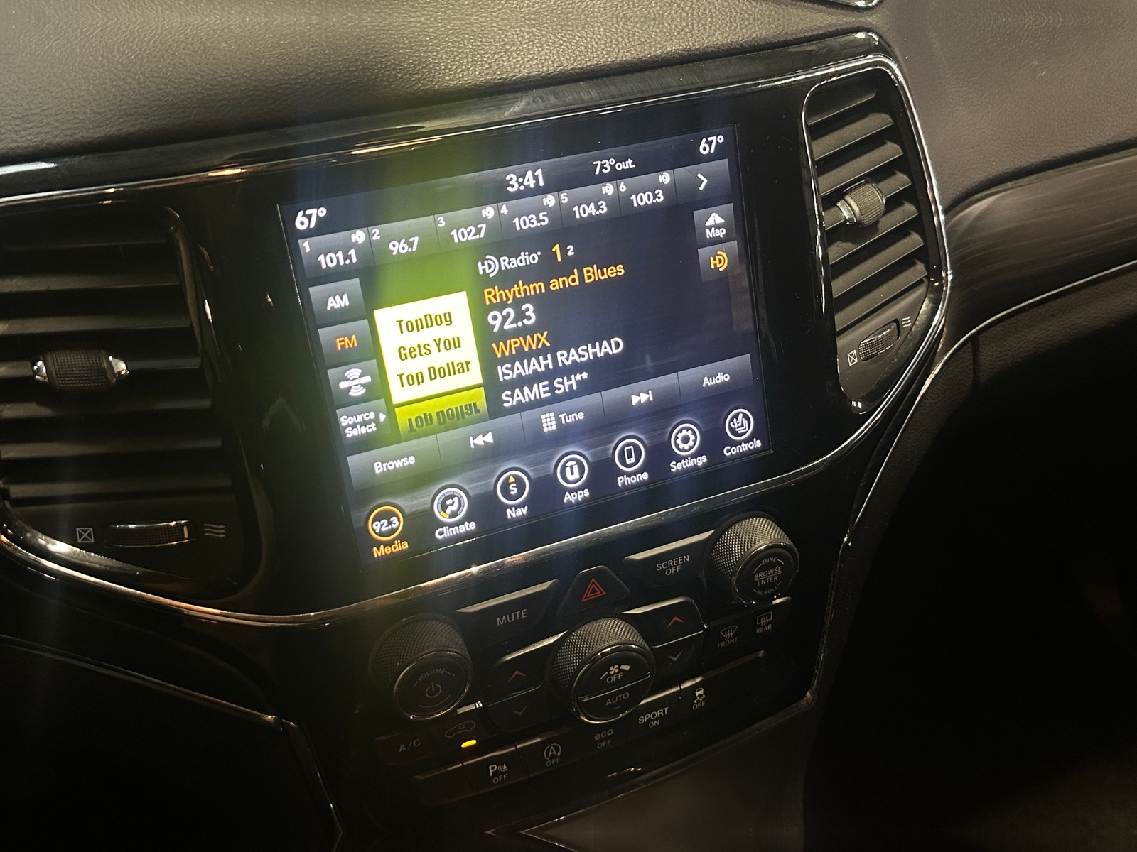 Thumbnail: 2021 Jeep Grand Cherokee - 3