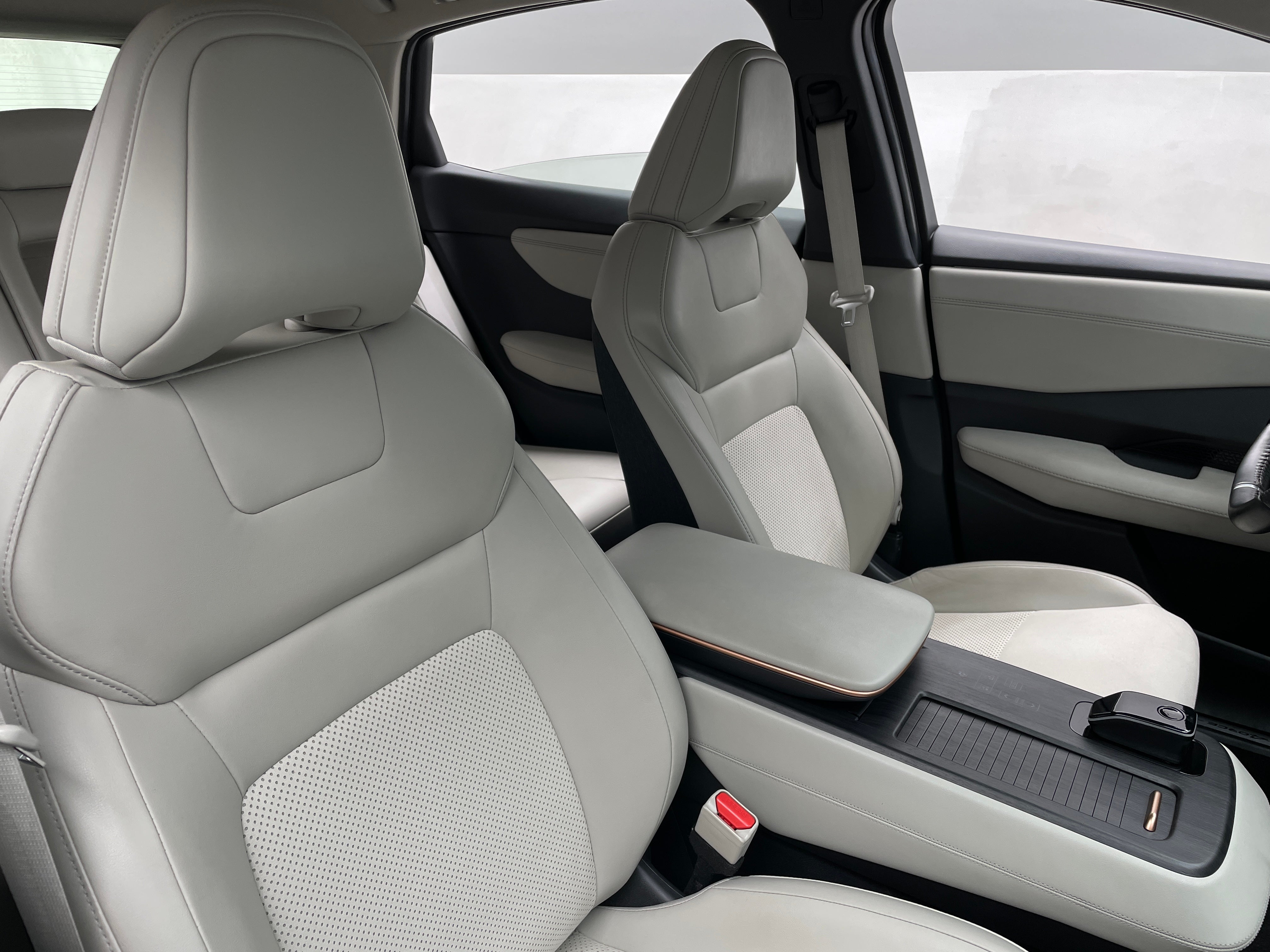Used 2024 Nissan ARIYA Evolve+ with VIN JN1DF0BB4RM731568 for sale in Auburn, WA