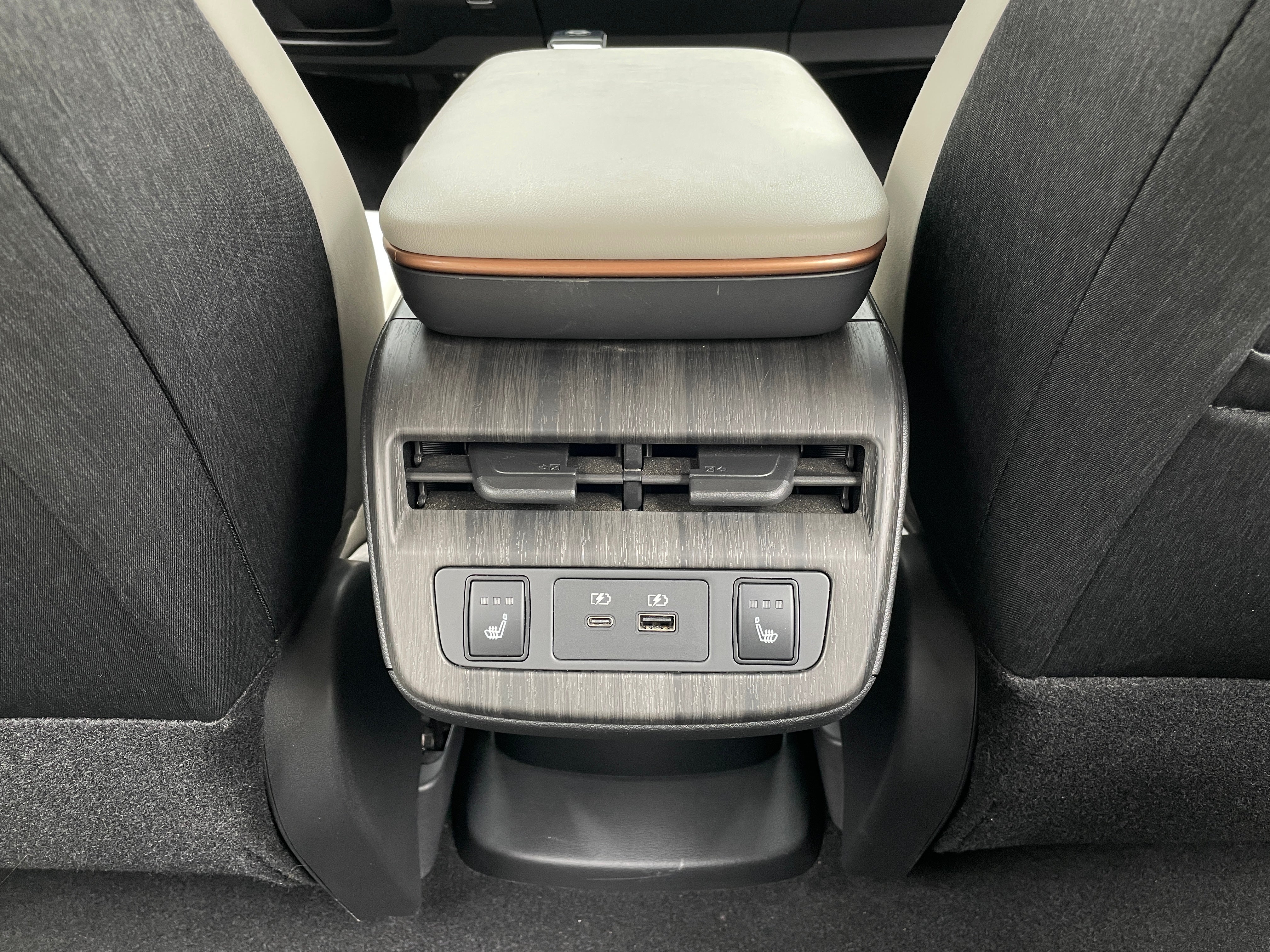 2024 Nissan ARIYA