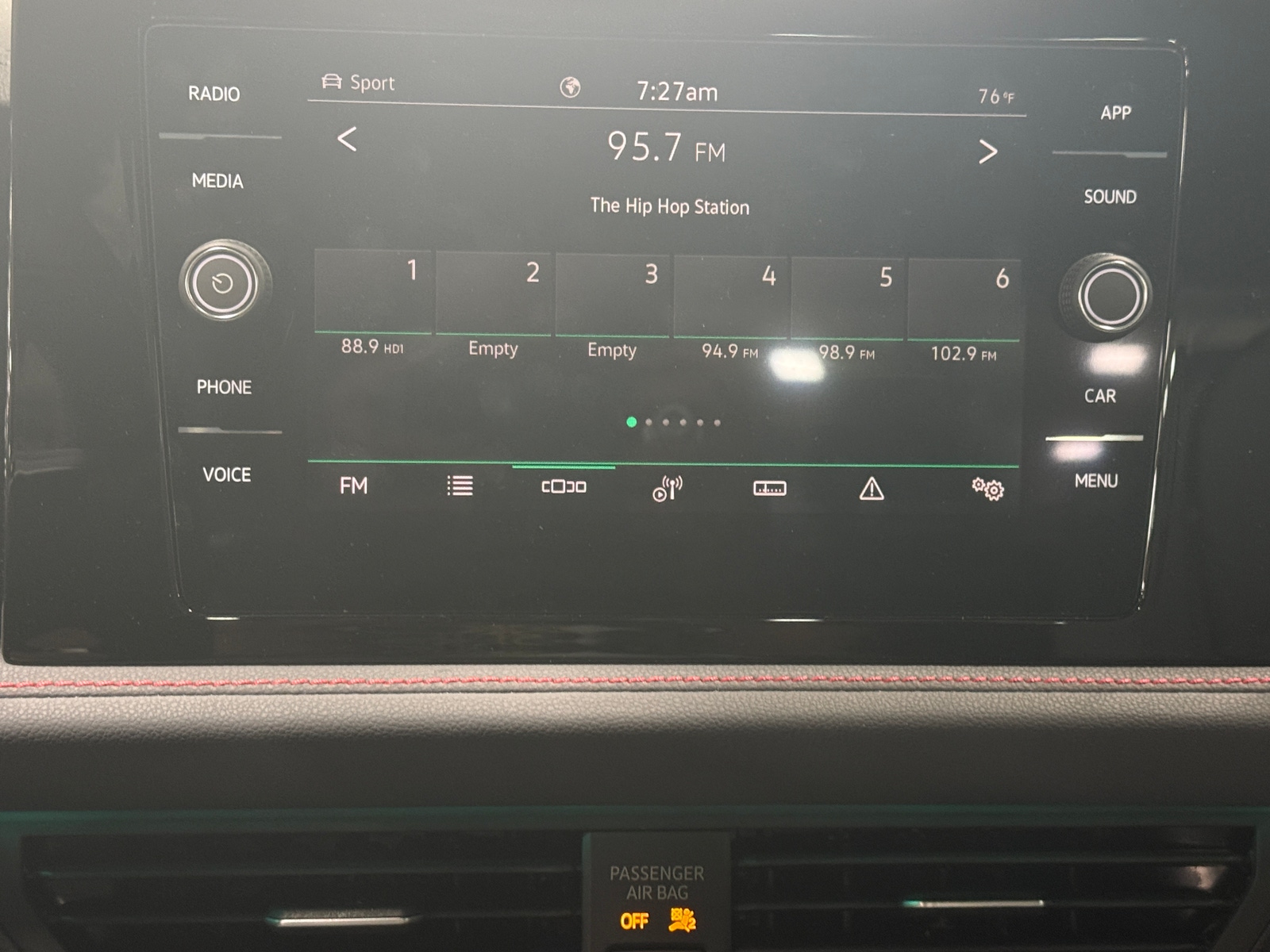 Thumbnail: 2026 Volkswagen Jetta - 4