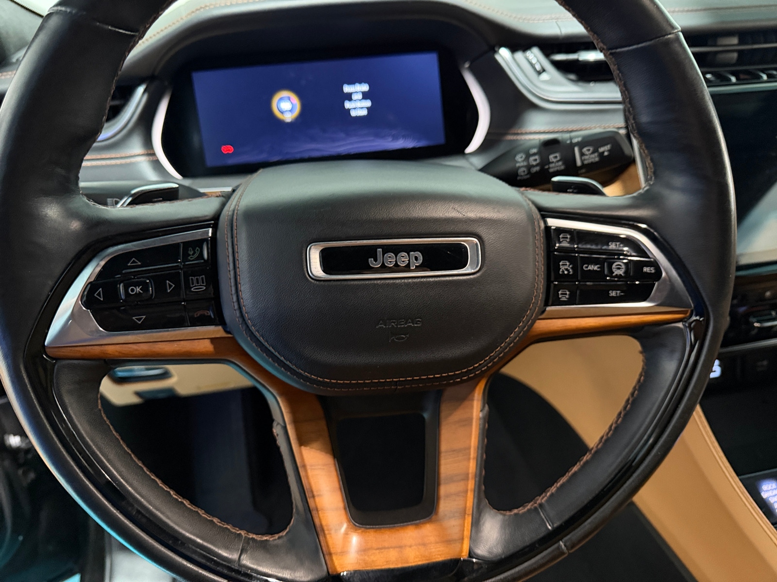 Thumbnail: 2021 Jeep Grand Cherokee L - 4