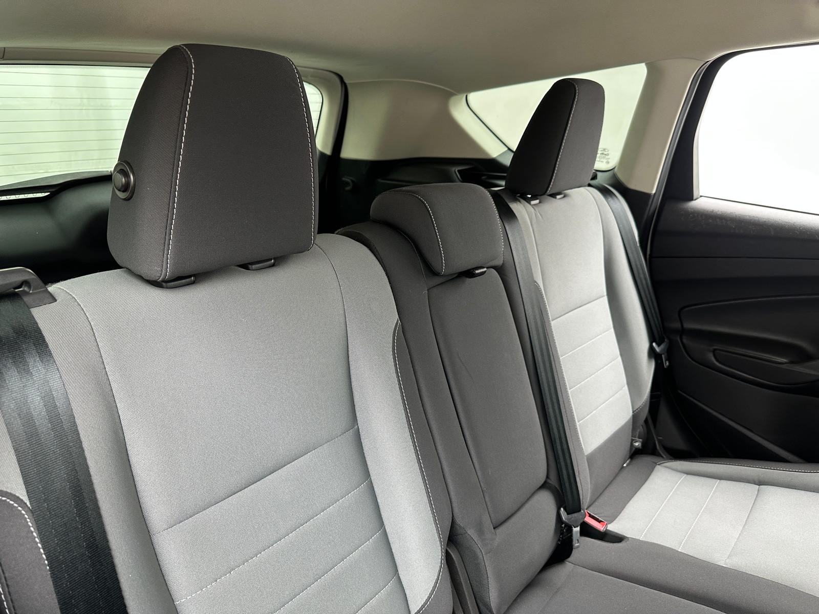 Thumbnail: 2016 Ford Escape - 6