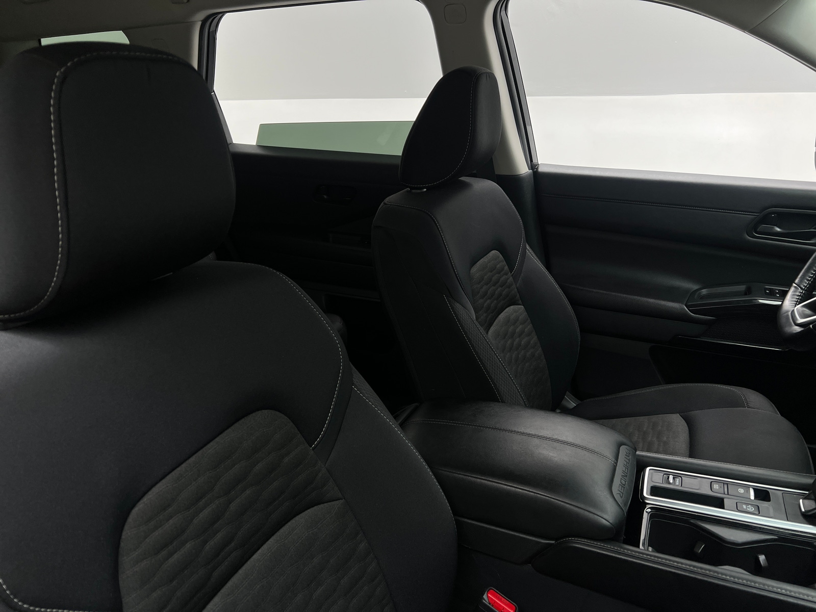 Thumbnail: 2024 Nissan Pathfinder - 2