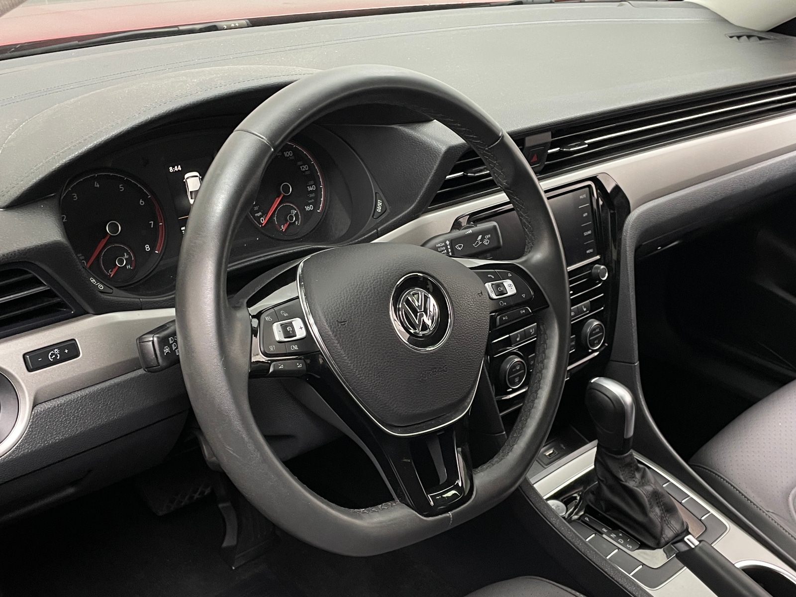 Thumbnail: 2022 Volkswagen Passat - 5