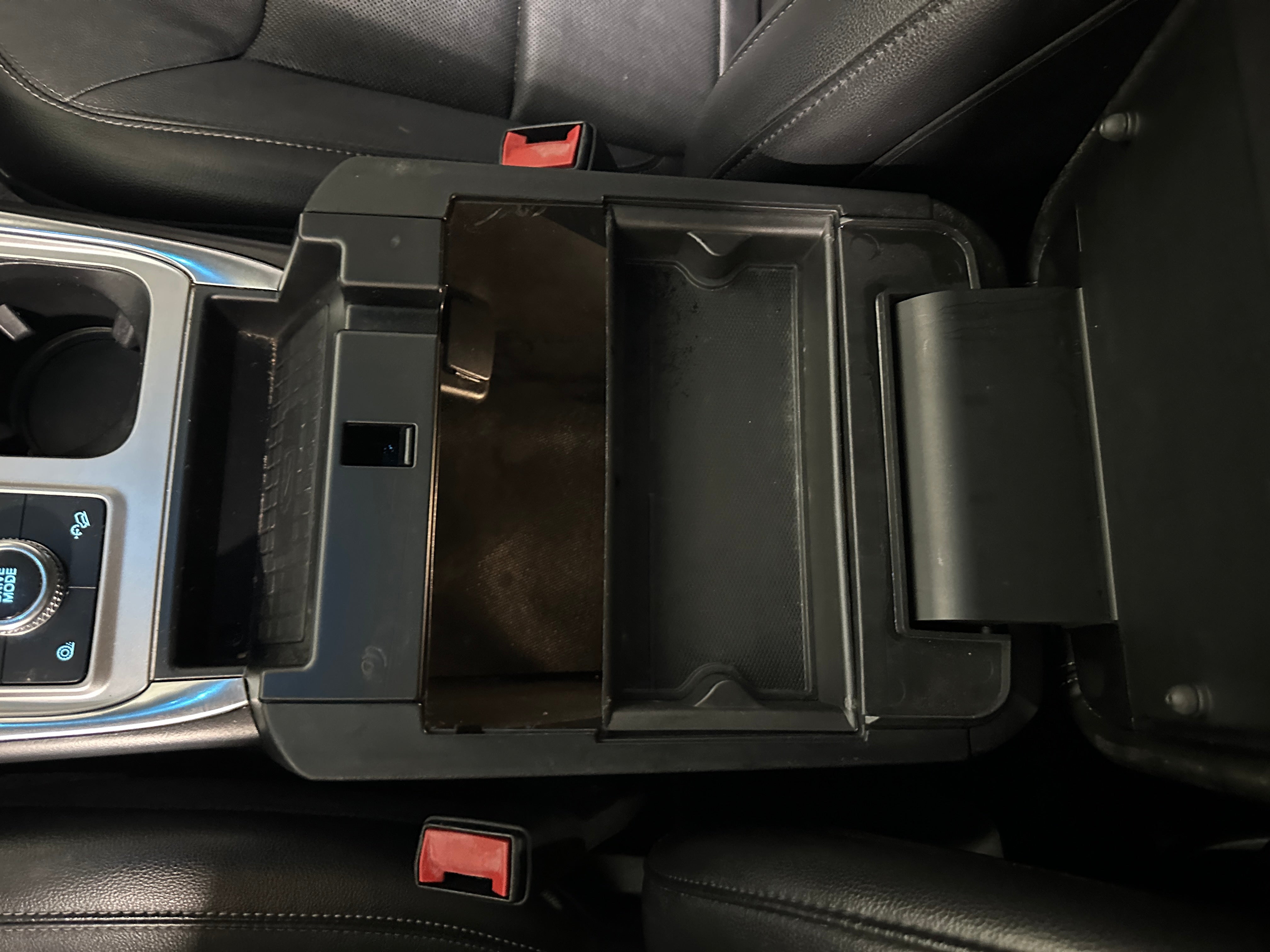 2020 Ford Explorer Limited - Photo 23
