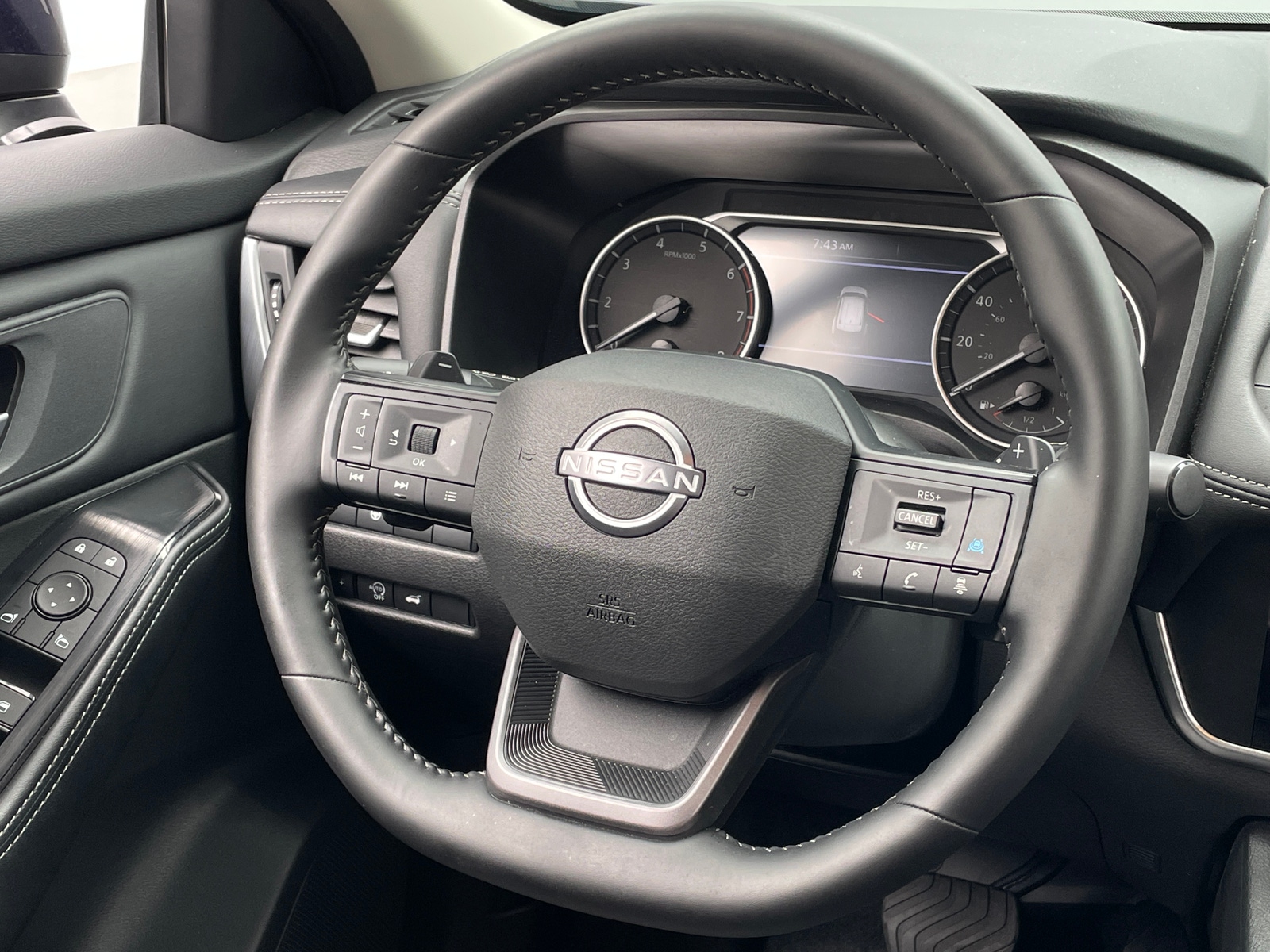 Thumbnail: 2026 Nissan Rogue - 5