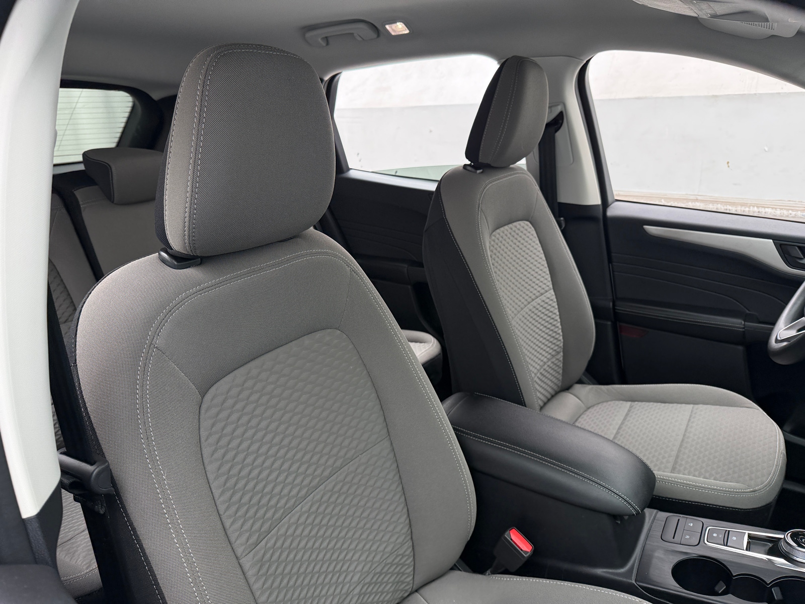 Thumbnail: 2022 Ford Escape - 2