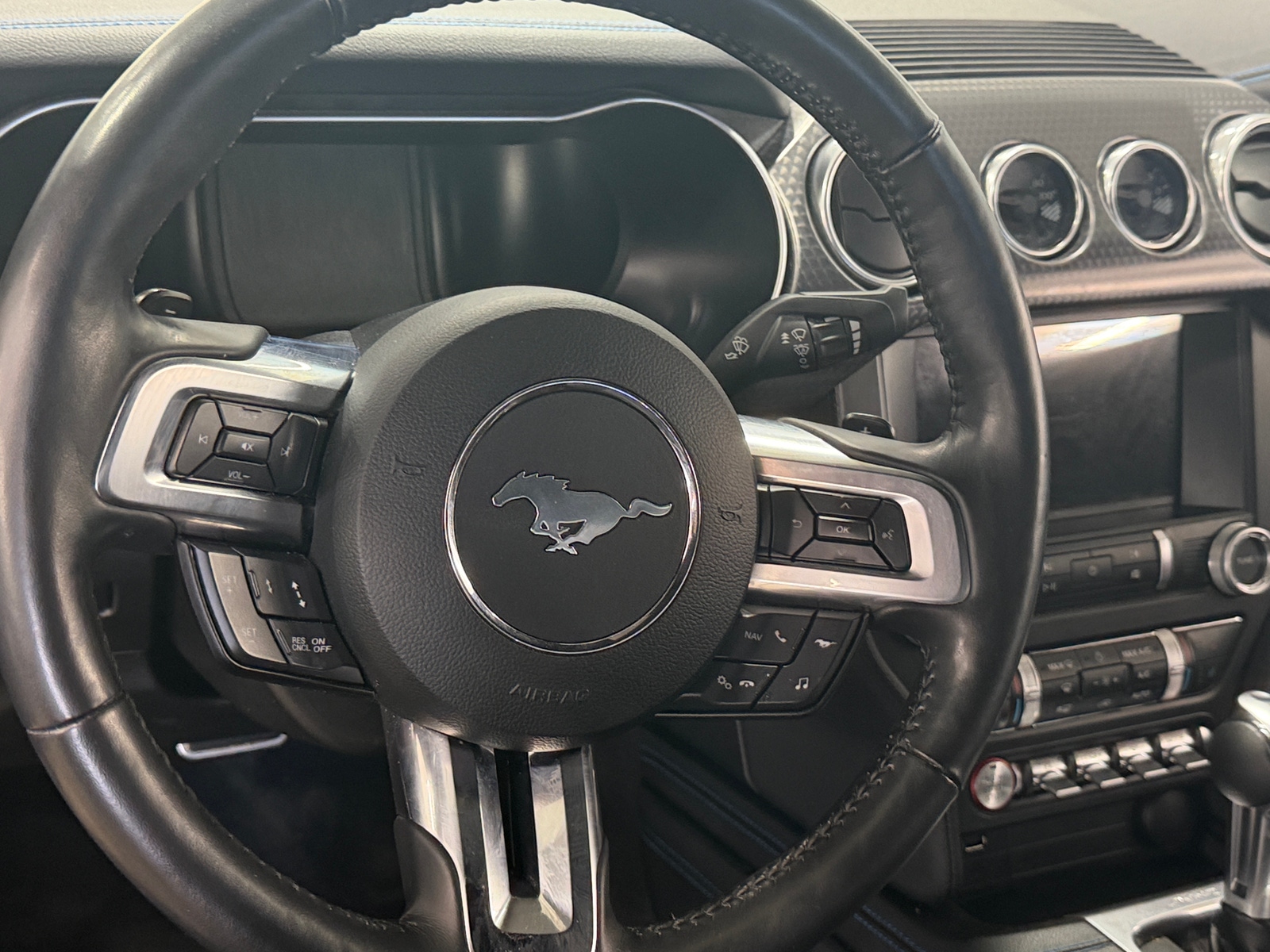 Thumbnail: 2021 Ford Mustang - 3