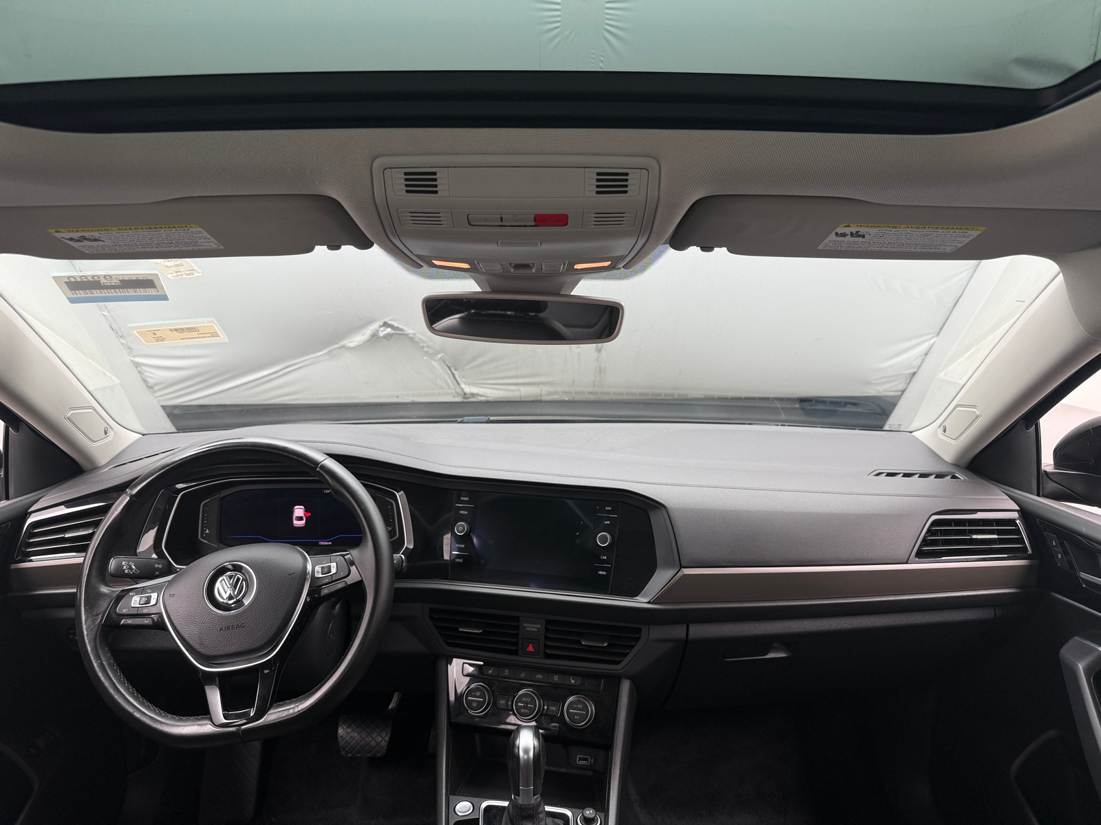 Thumbnail: 2019 Volkswagen Jetta - 3