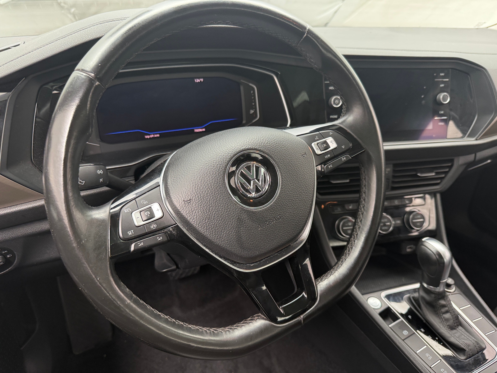 Thumbnail: 2019 Volkswagen Jetta - 5