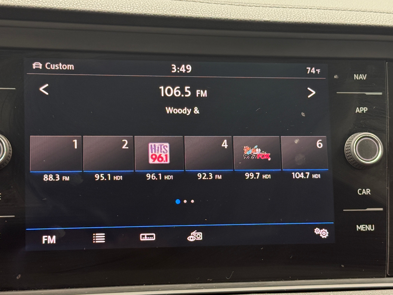 Thumbnail: 2019 Volkswagen Jetta - 4