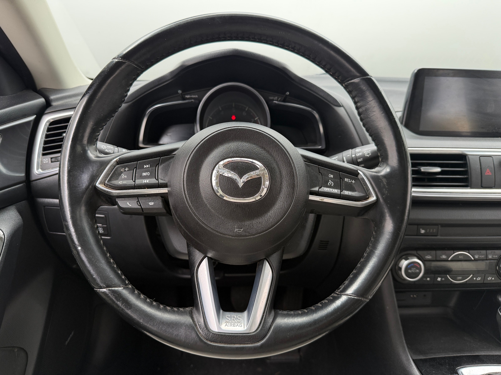 Thumbnail: 2018 Mazda Mazda3 - 4