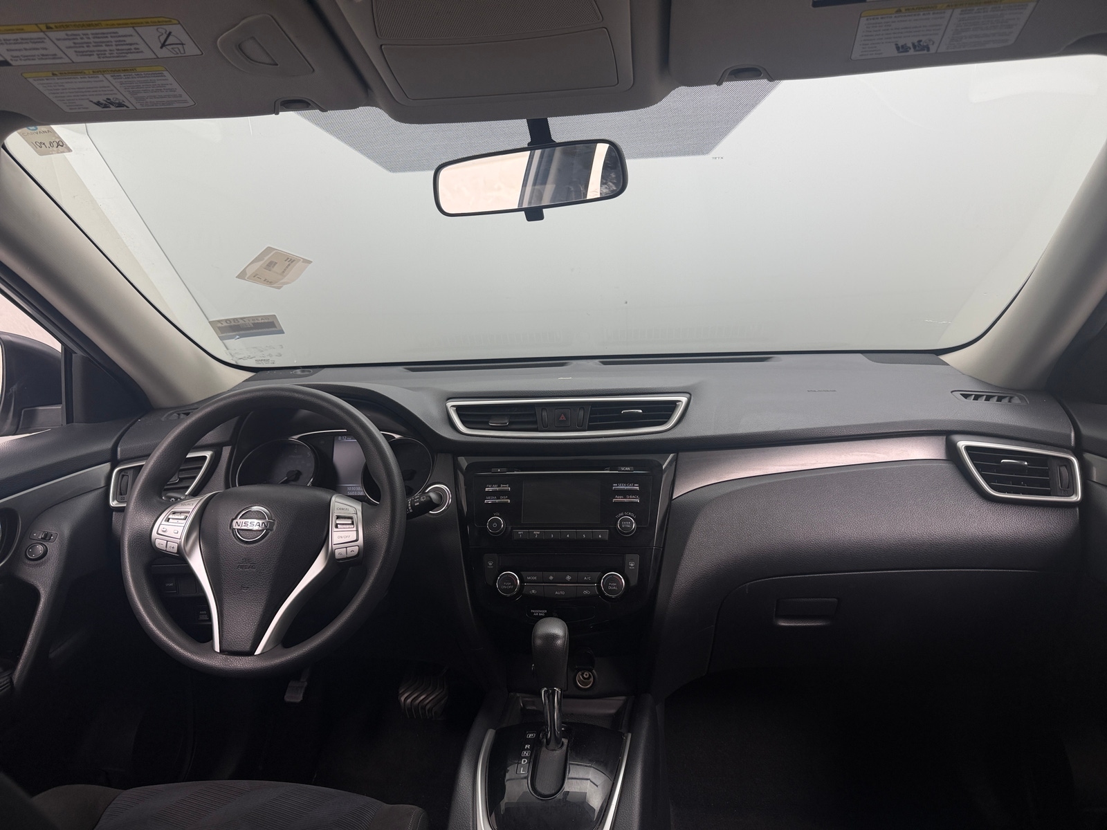 Thumbnail: 2015 Nissan Rogue - 3