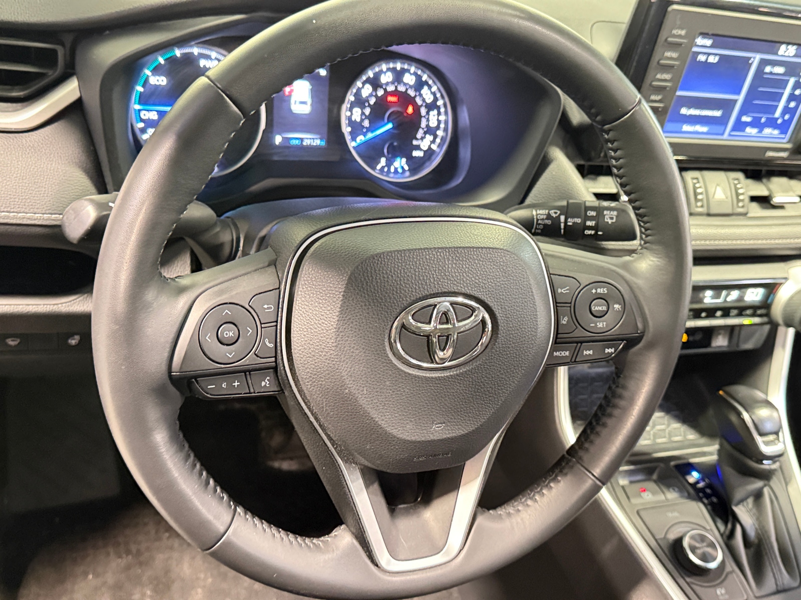 Thumbnail: 2022 Toyota RAV4 - 4