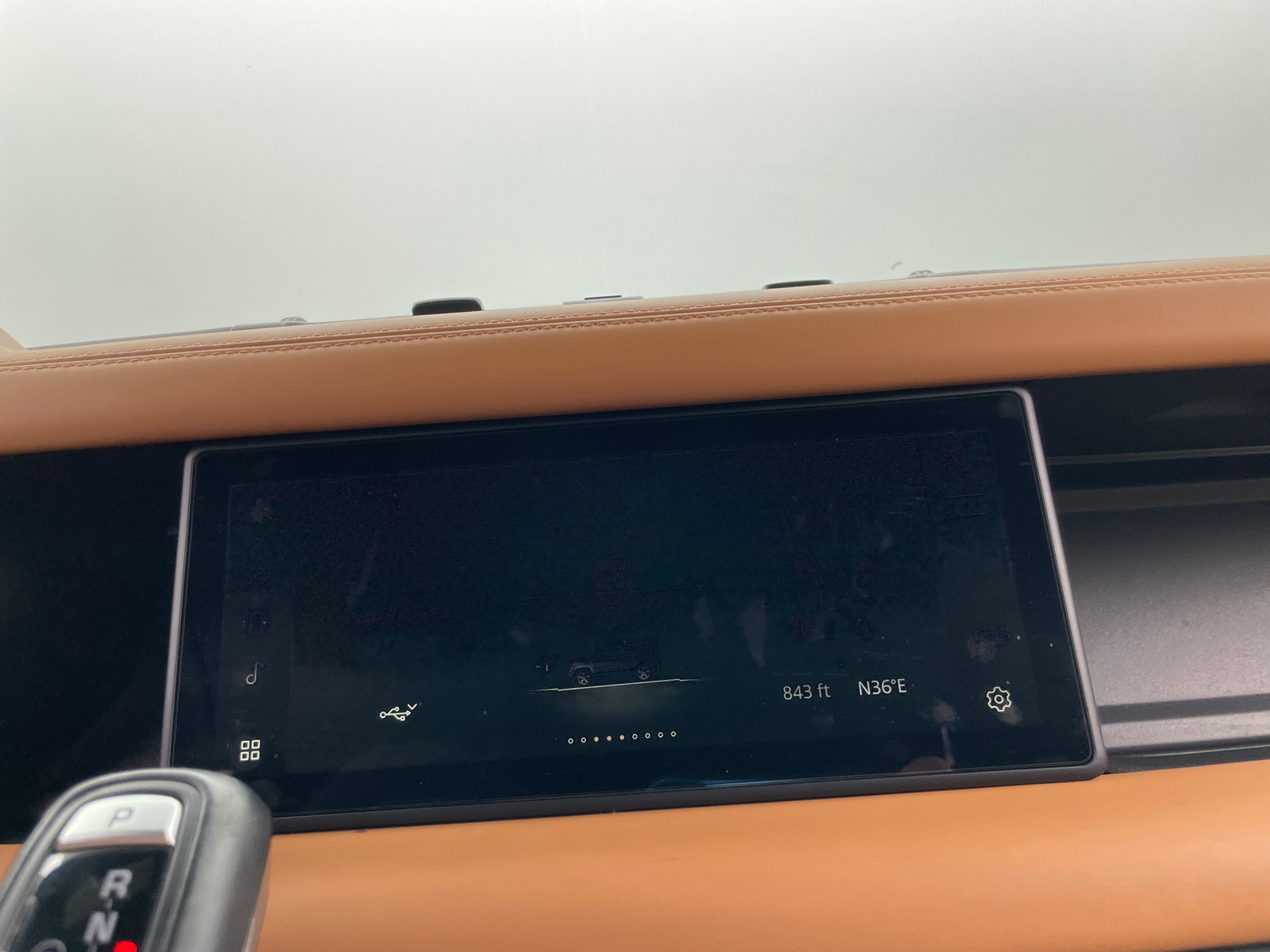 Thumbnail: 2024 Land Rover Defender - 3