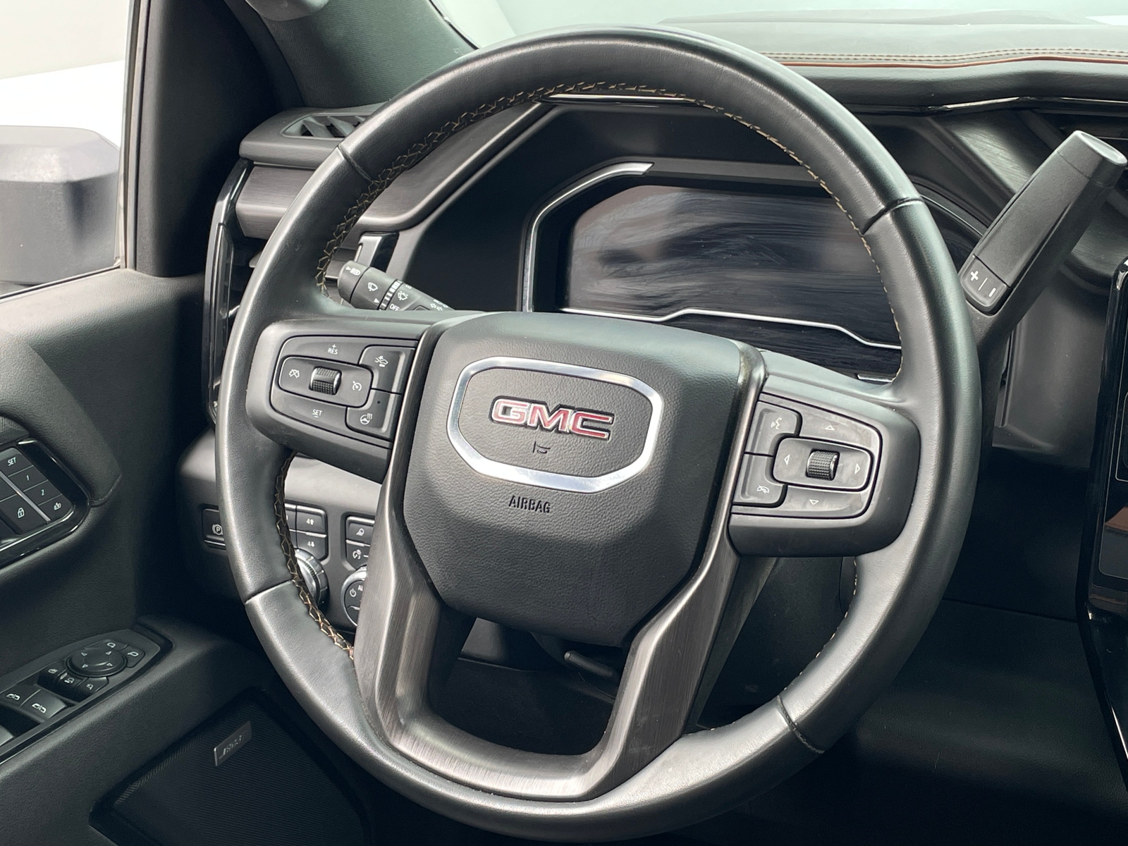 Thumbnail: 2025 GMC Sierra 2500 - 4