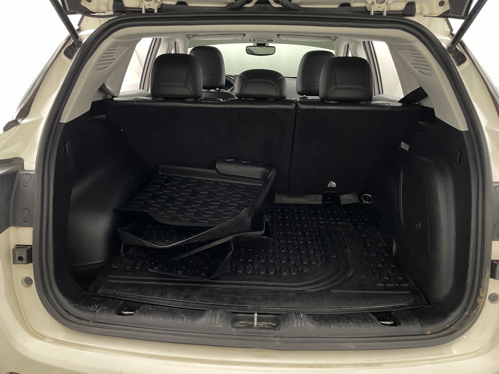 Thumbnail: 2021 Jeep Compass - 7