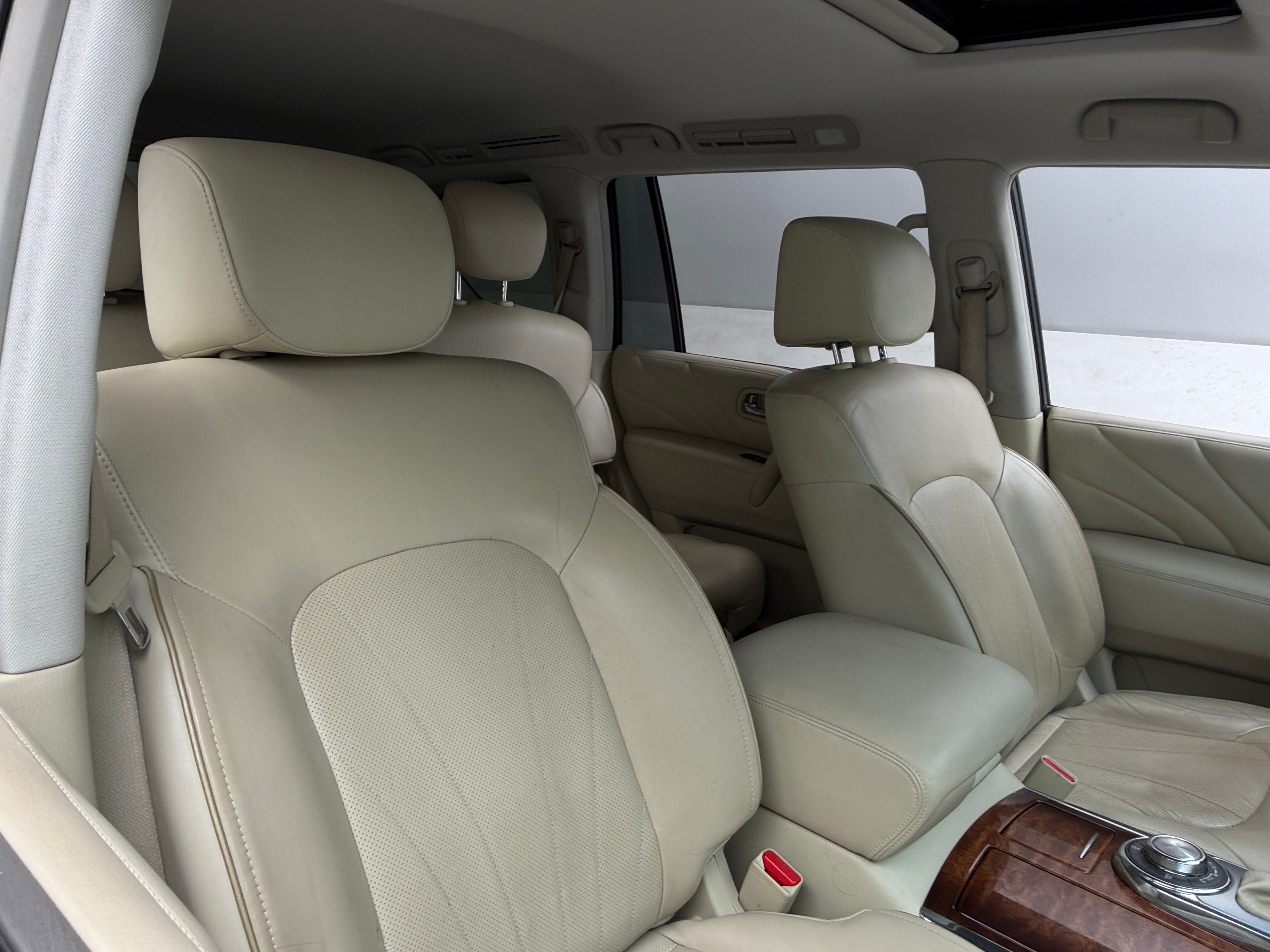 2016 INFINITI QX80