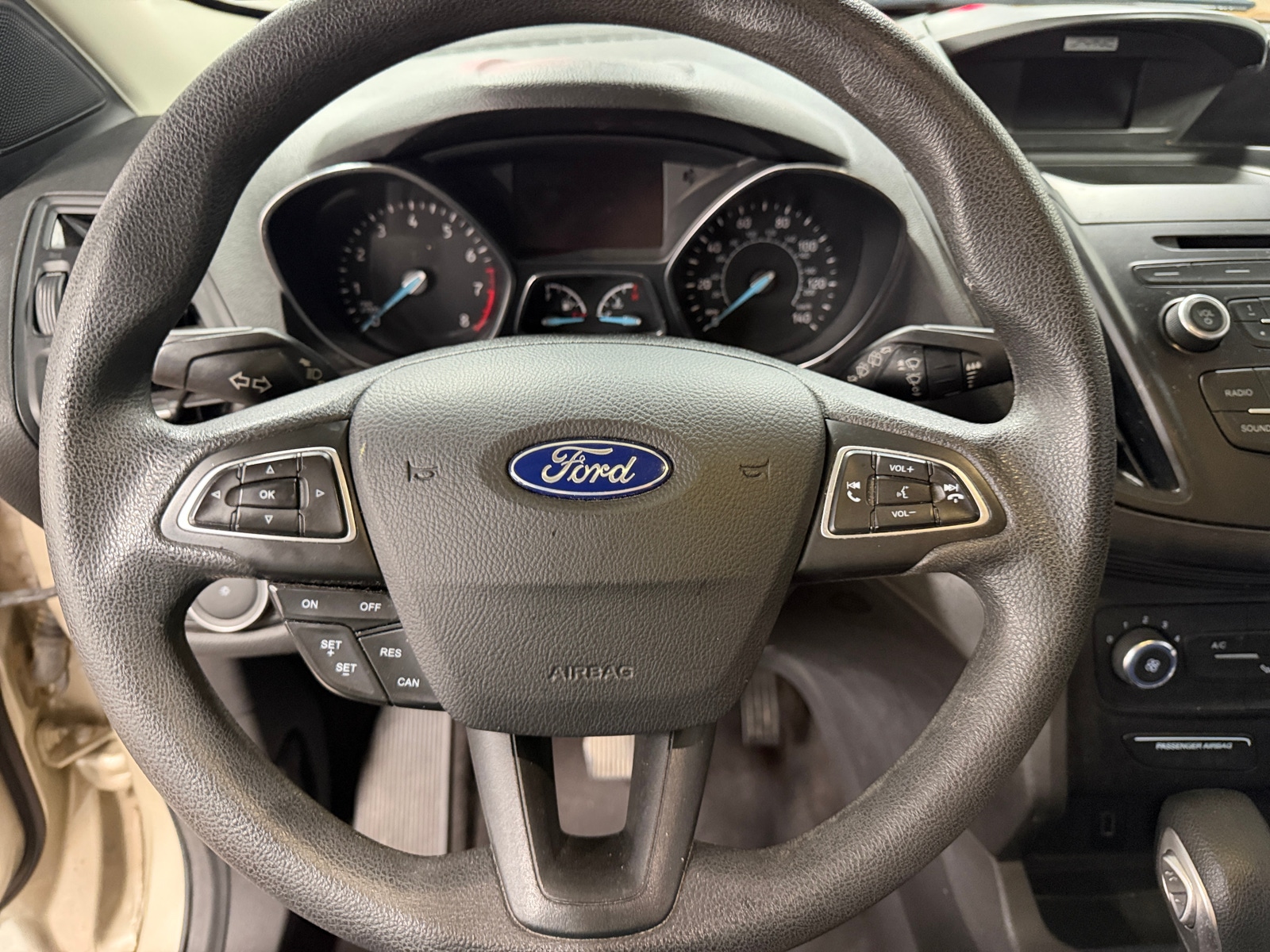 Thumbnail: 2017 Ford Escape - 5
