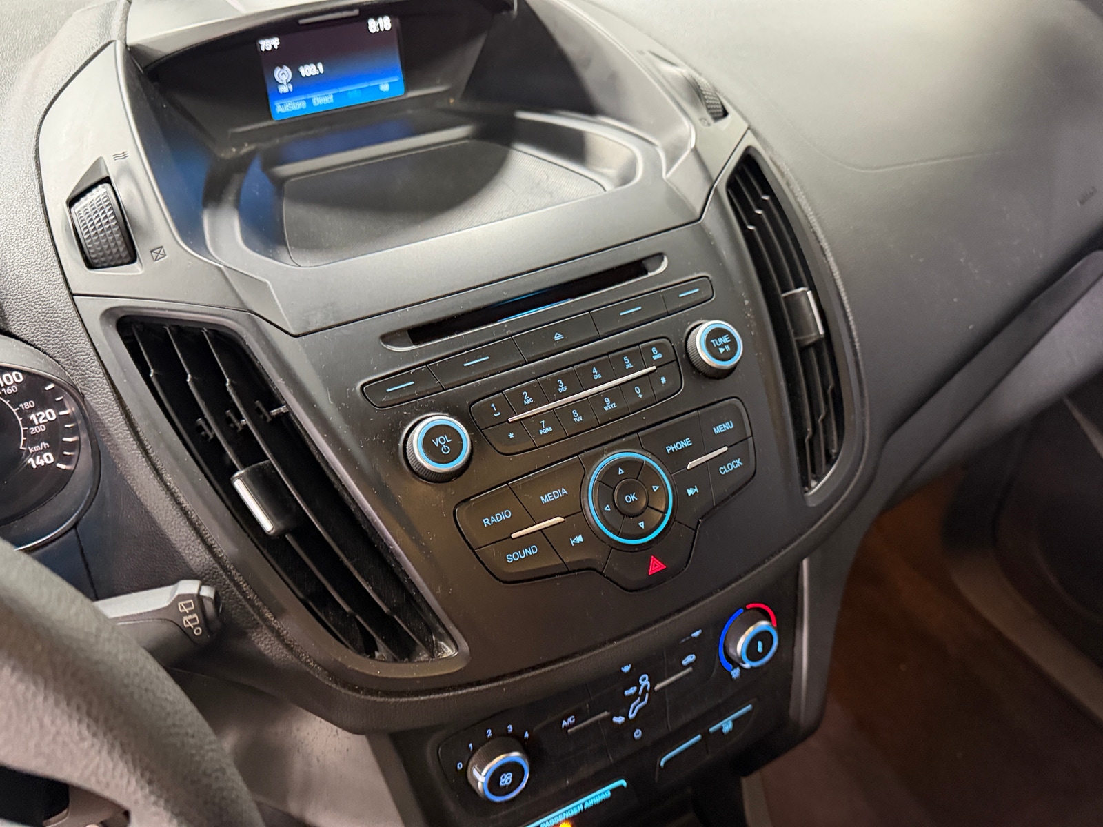 Thumbnail: 2017 Ford Escape - 4
