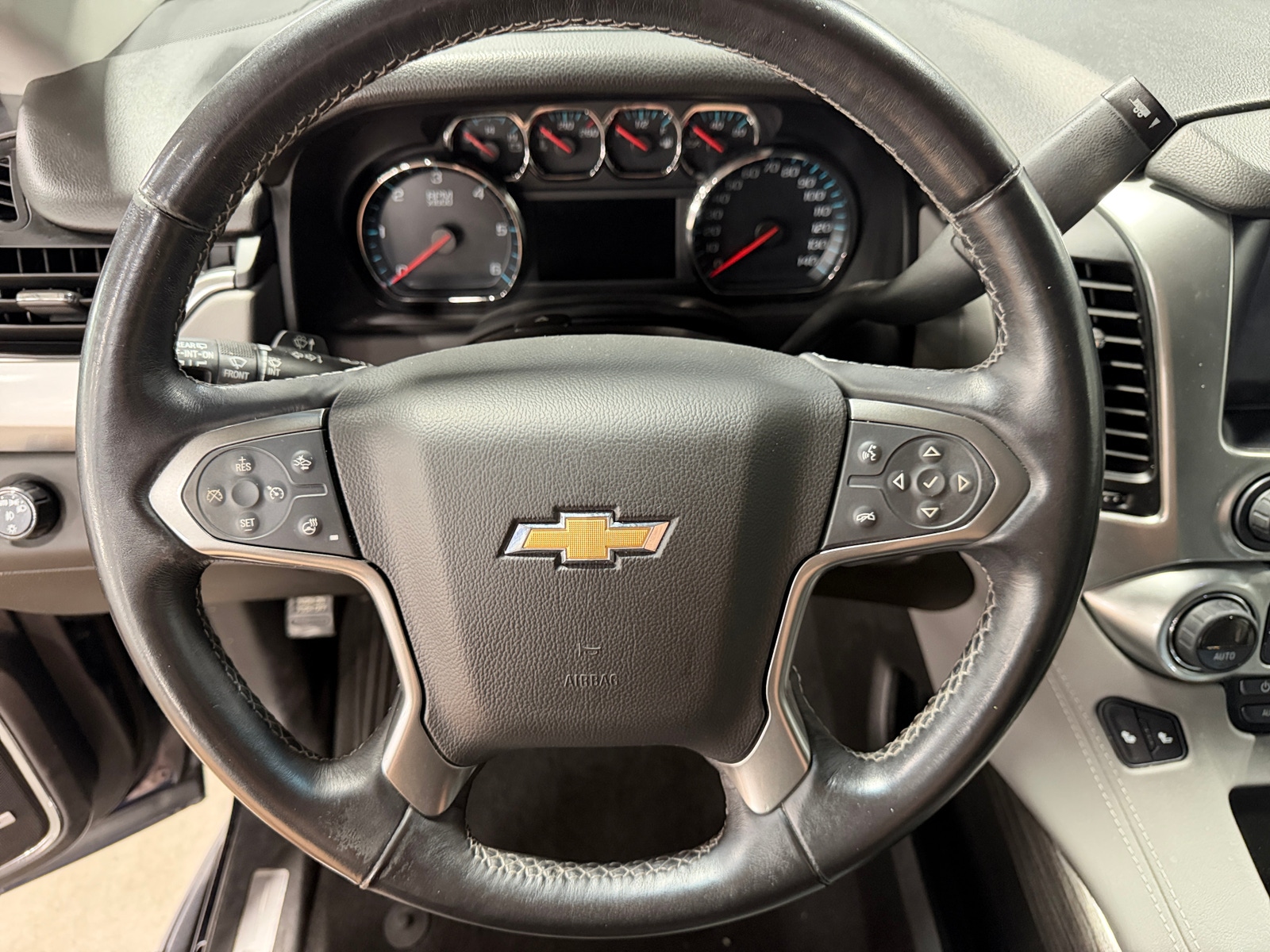 Thumbnail: 2019 Chevrolet Tahoe - 4
