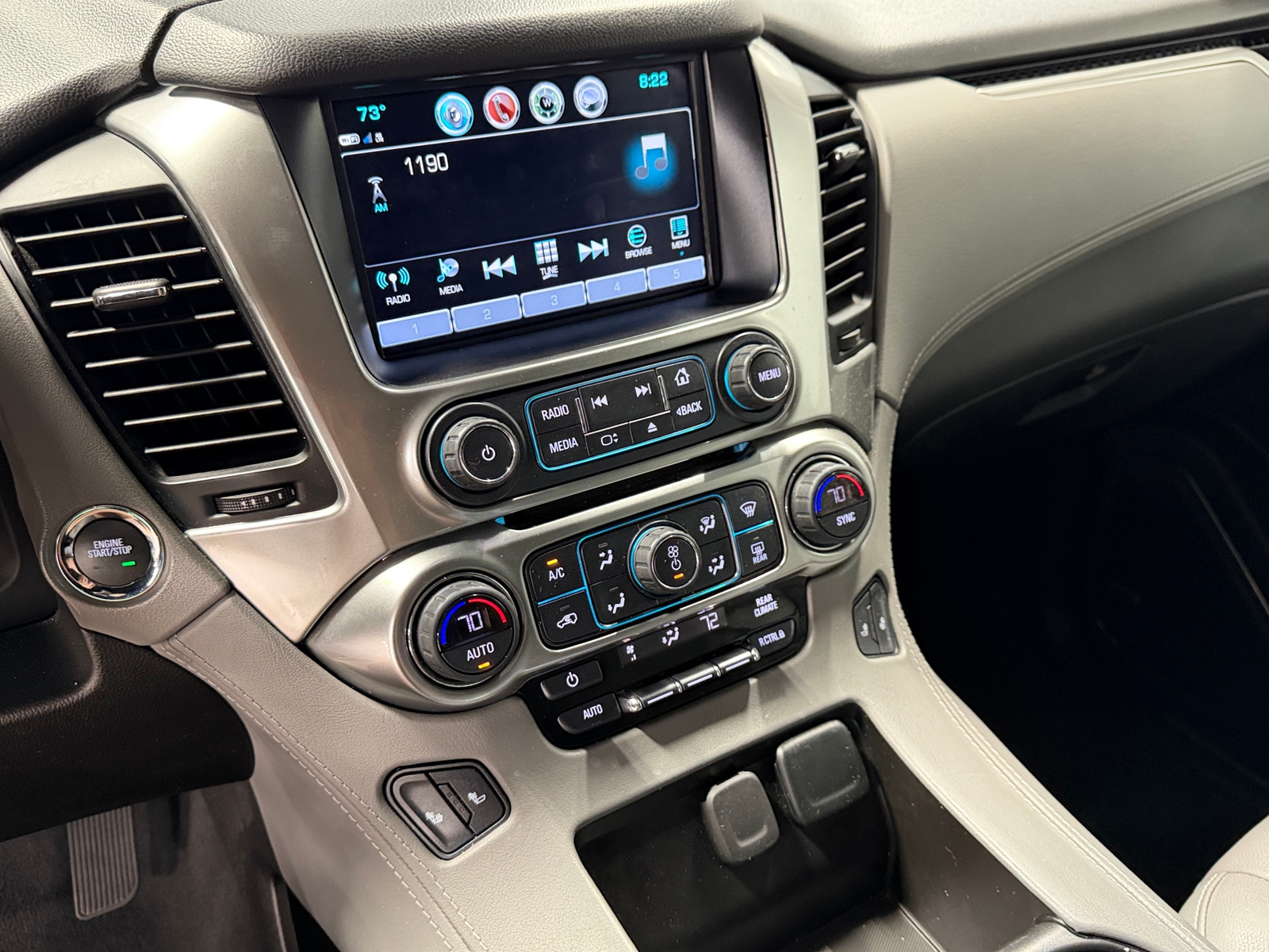 Thumbnail: 2019 Chevrolet Tahoe - 3