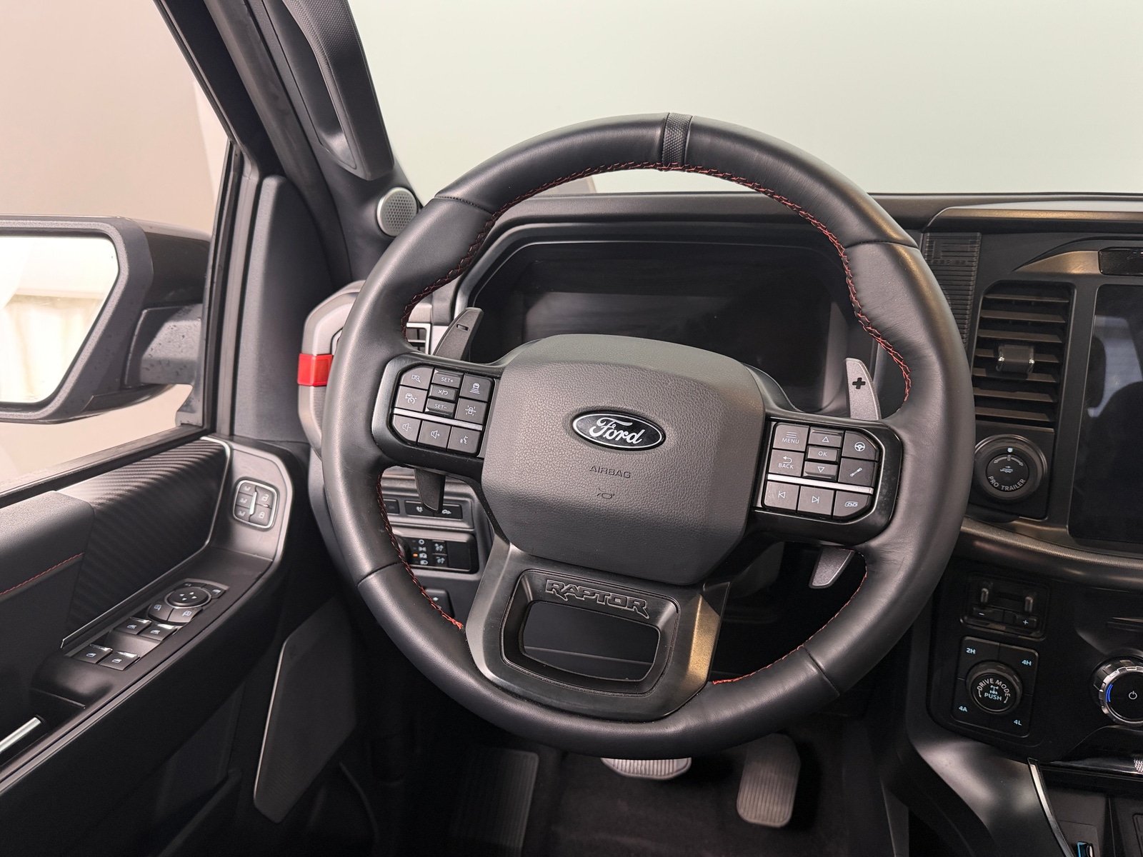 Thumbnail: 2024 Ford Econoline - 4