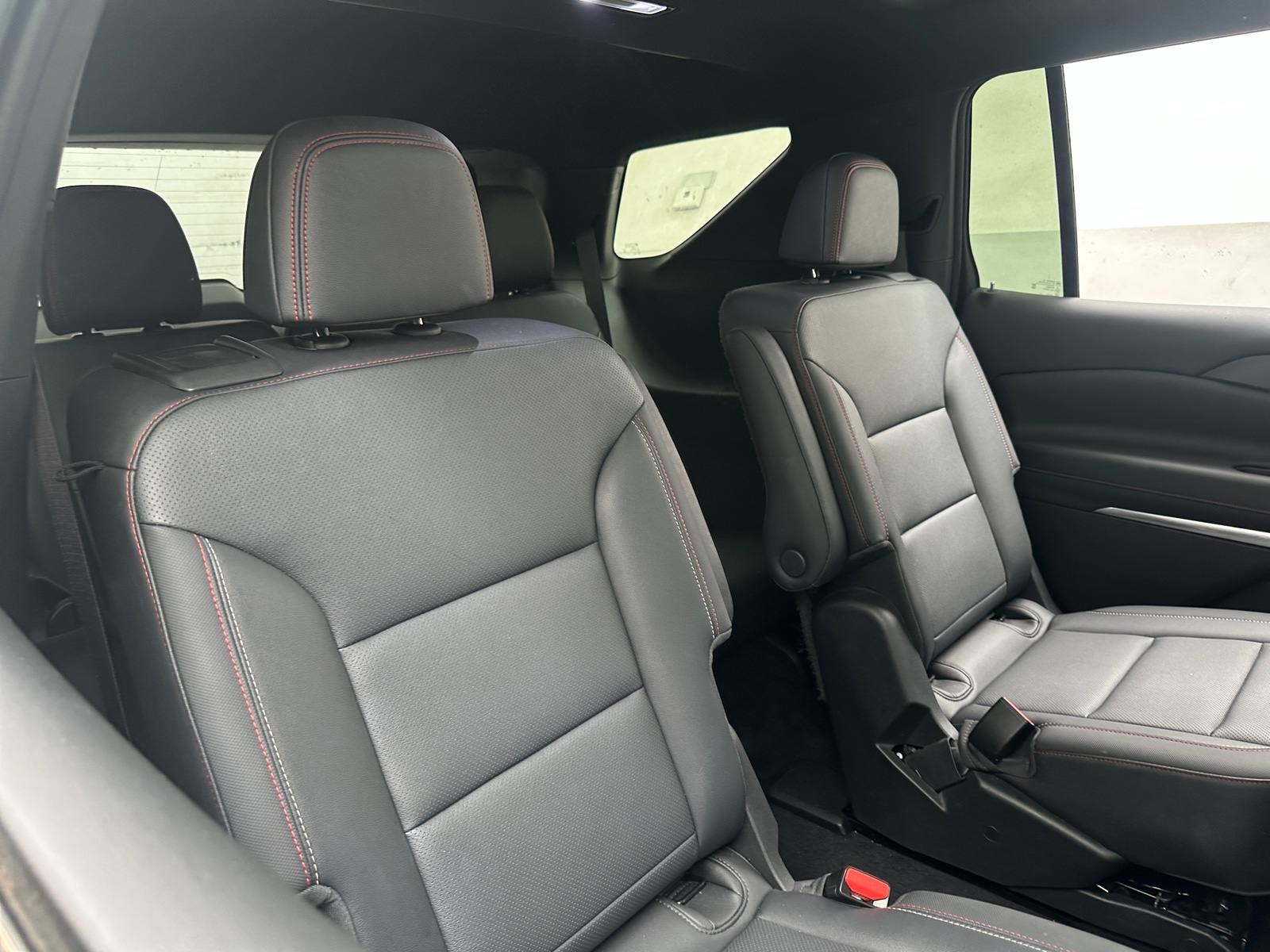 Thumbnail: 2024 Chevrolet Traverse - 5