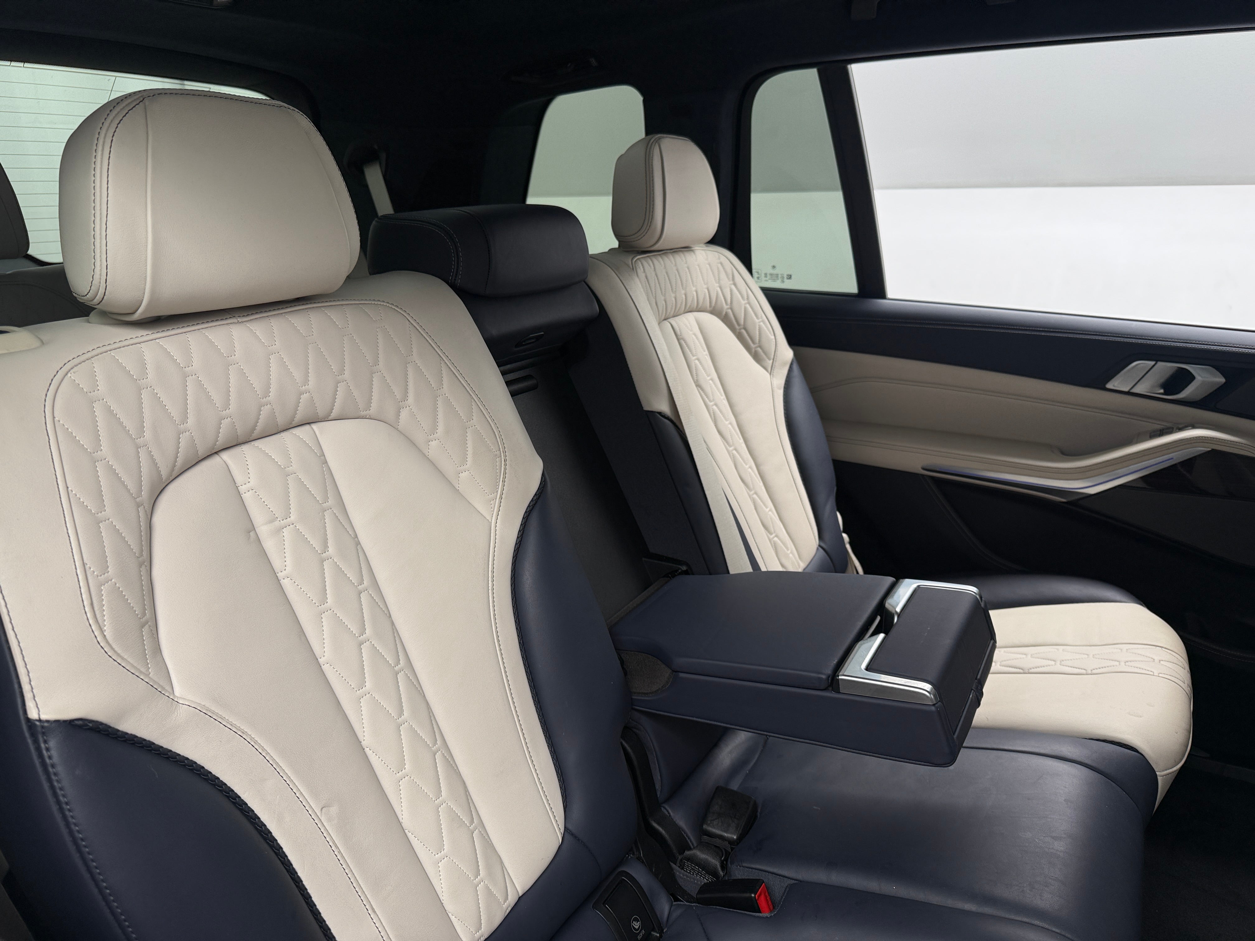 2019 BMW X7