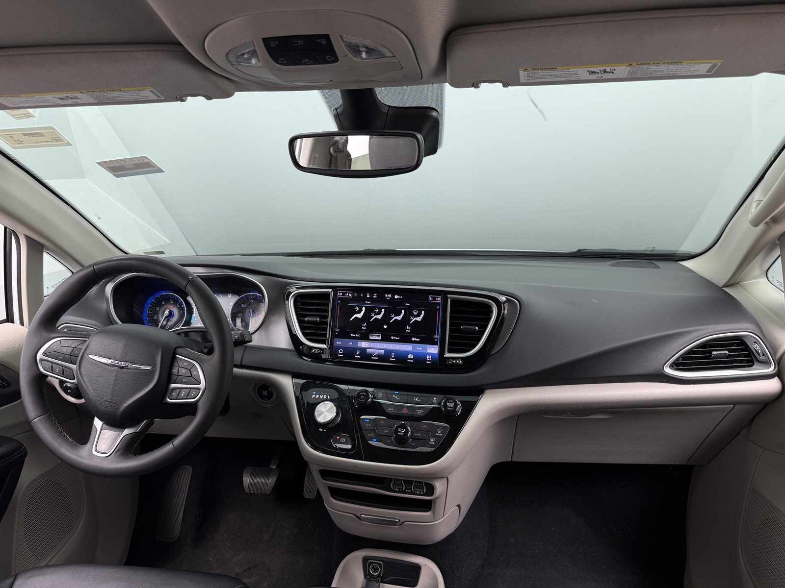 Thumbnail: 2024 Chrysler Pacifica - 2