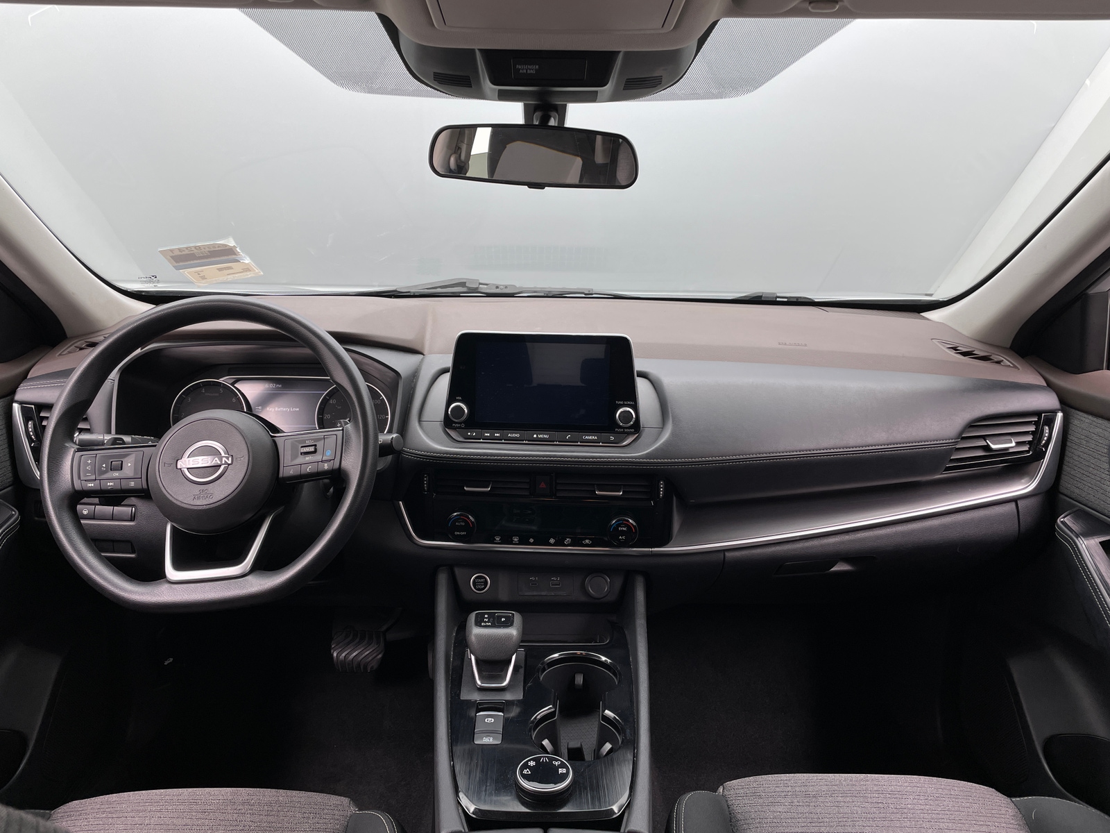 Thumbnail: 2022 Nissan Rogue - 3