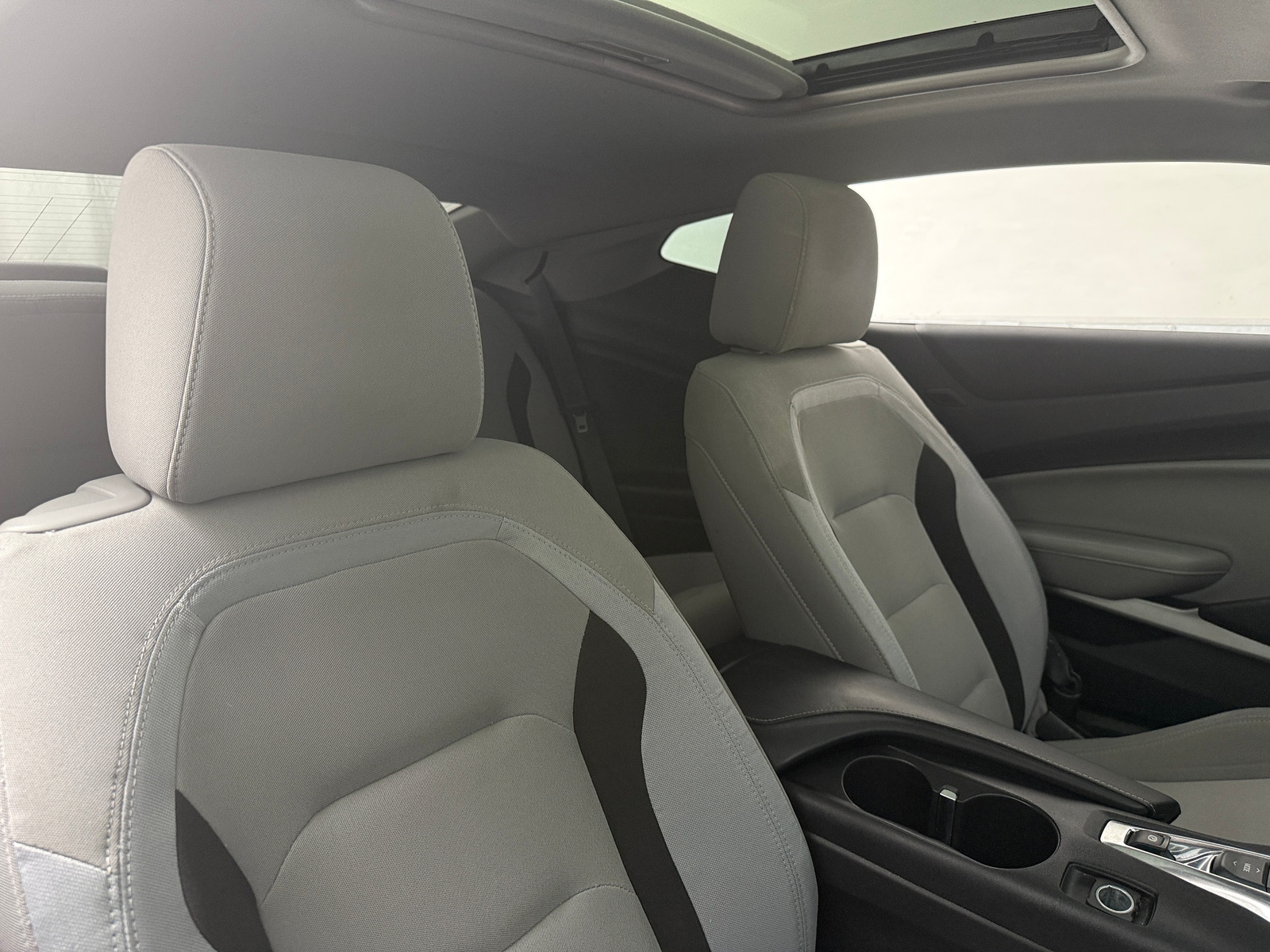 Thumbnail: 2019 Chevrolet Camaro - 2